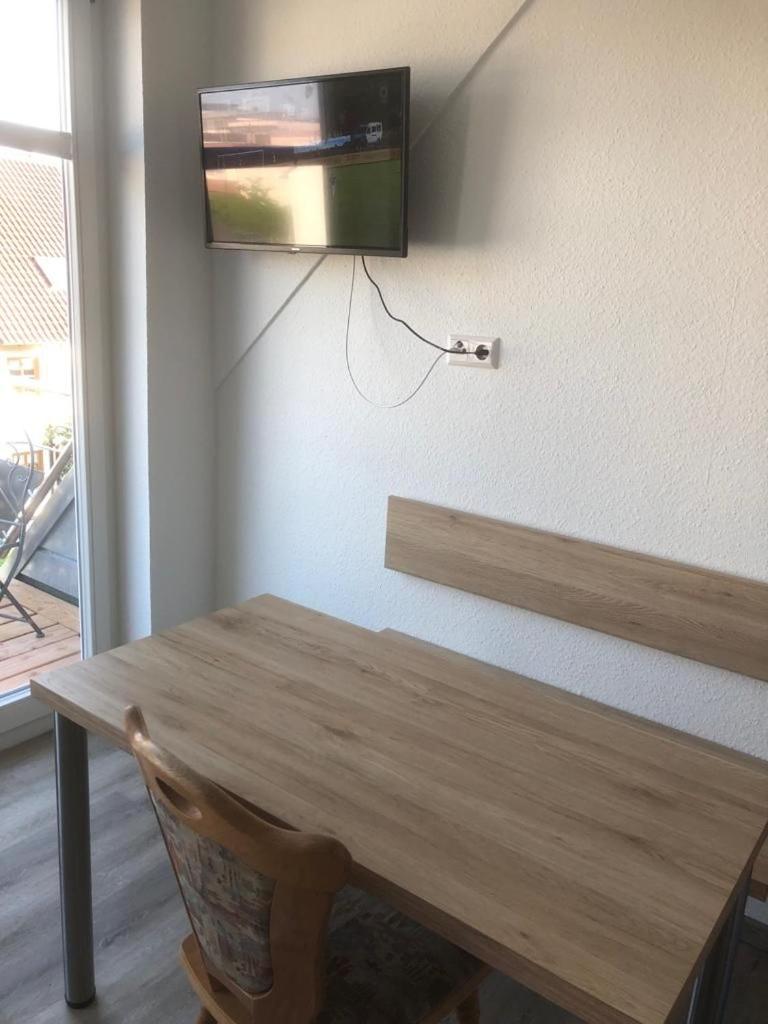 Two-Bedroom Apartment with Balcony and Terrace photo 3