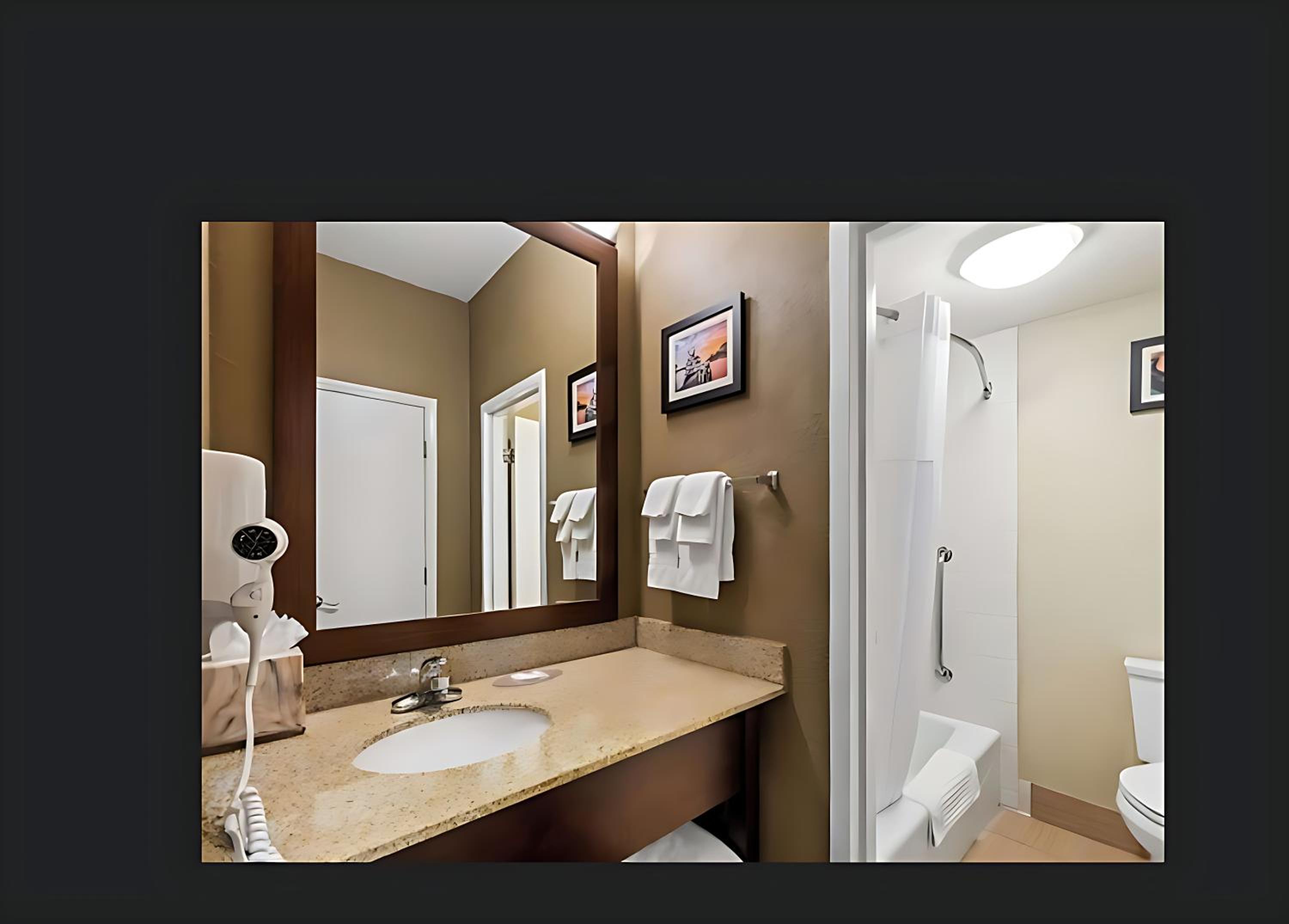 Queen Room with Two Queen Beds - Accessible/Non-Smoking  - Photo 1