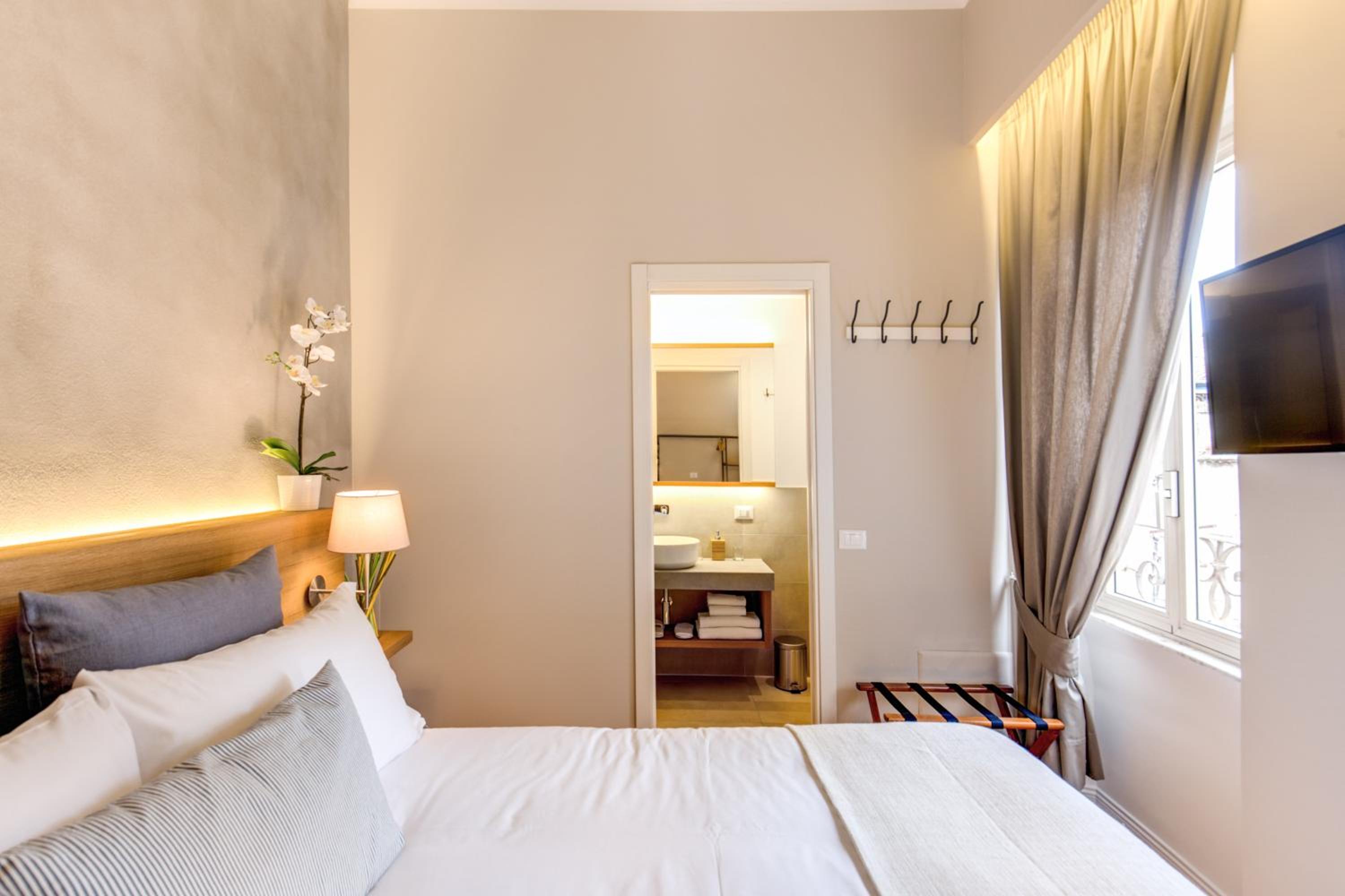 Deluxe Double Room photo 1