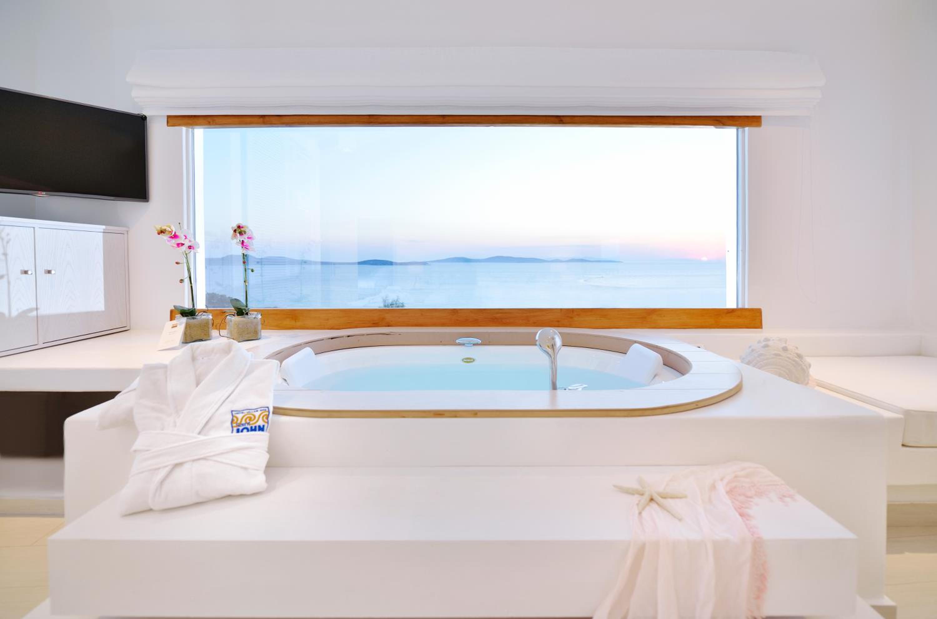 Amalia Five Bedroom Villa with Private Pool and Sea View photo 2