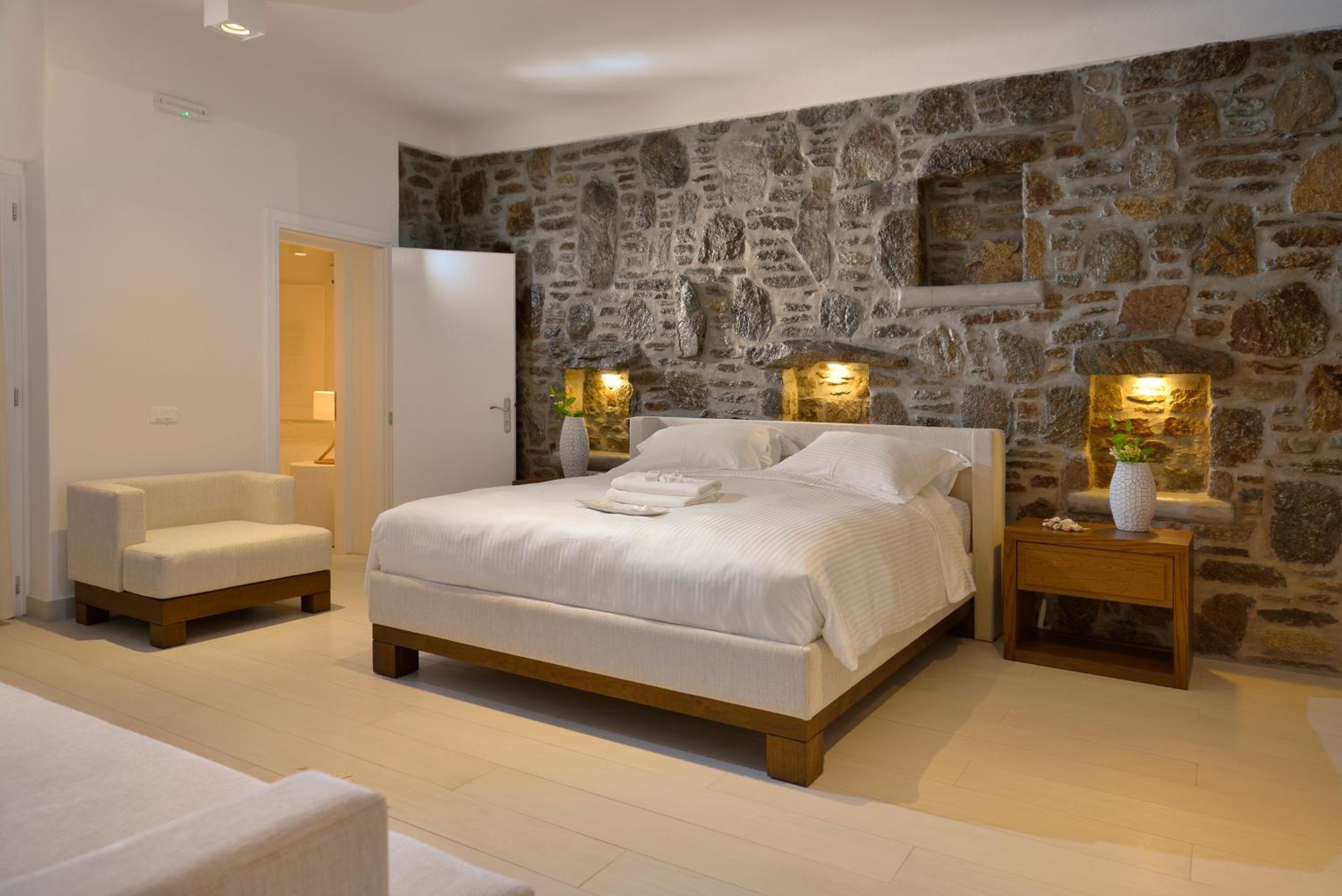 Amalia Five Bedroom Villa with Private Pool and Sea View