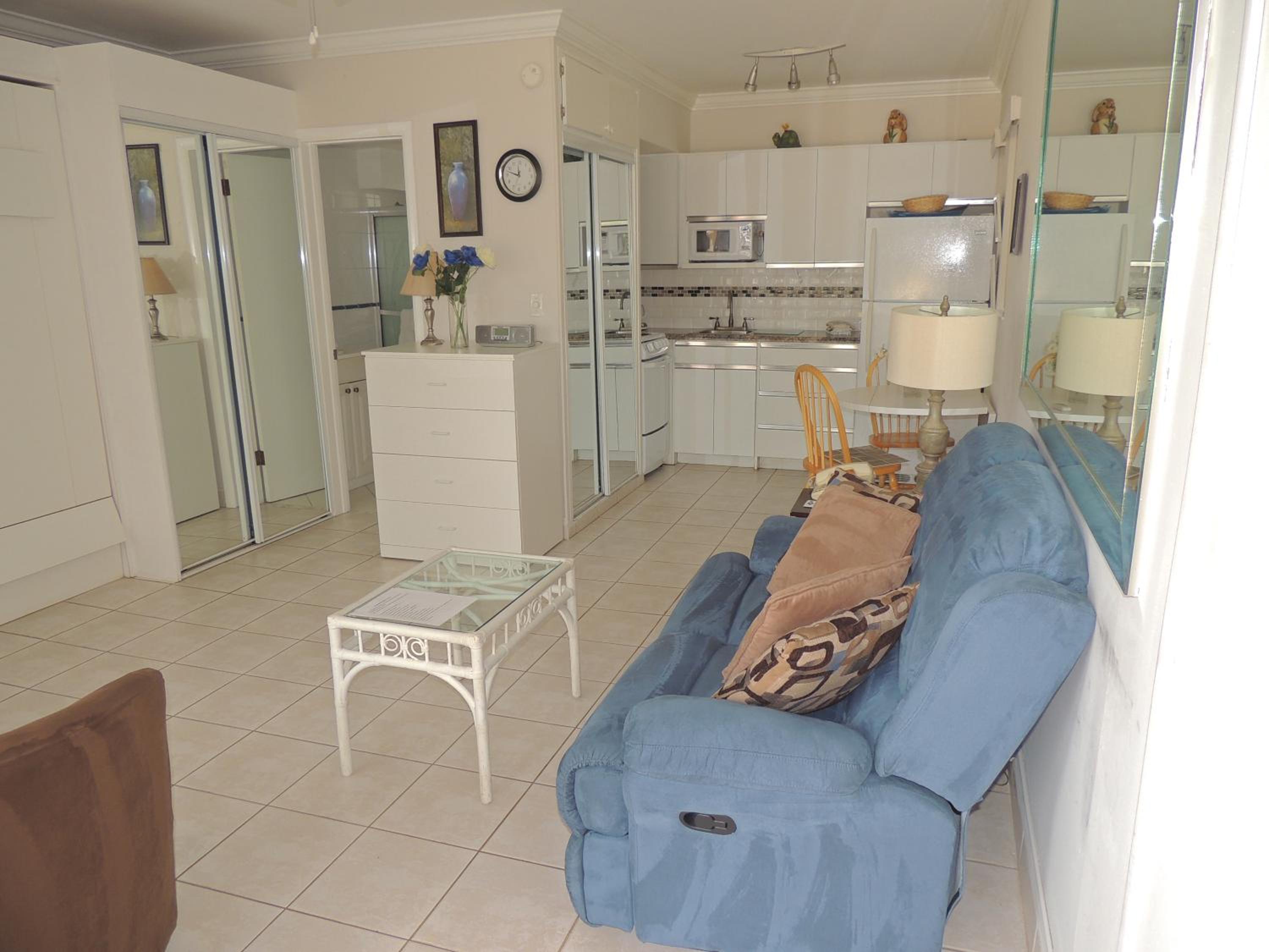 Studio with Intracoastal View photo 3