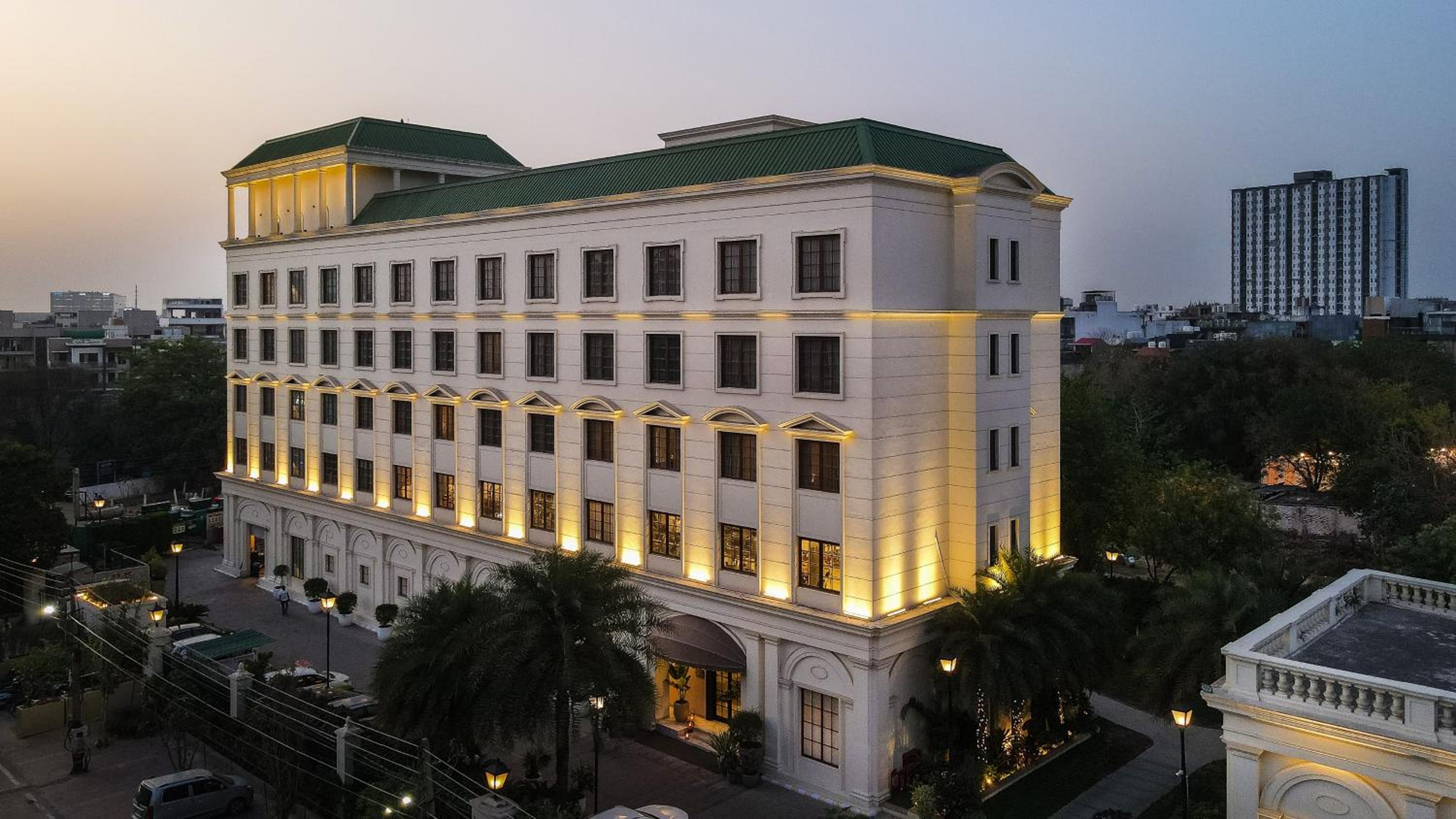 Day Use (10am to 6pm) for 6hrs only - Mandatory checkout at 6pm - No night stay allowed photo 2