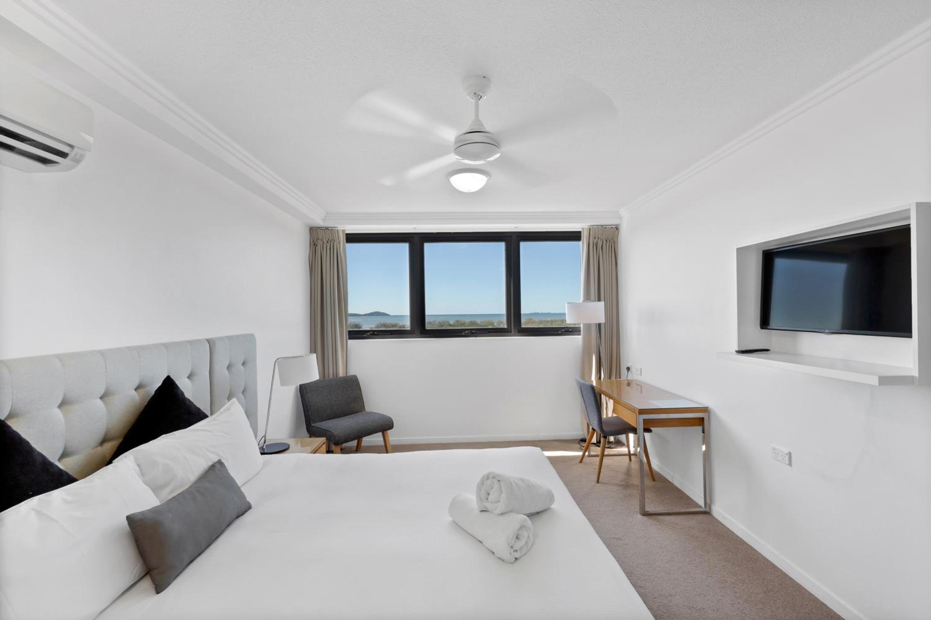 2 Bedroom Interconnecting
