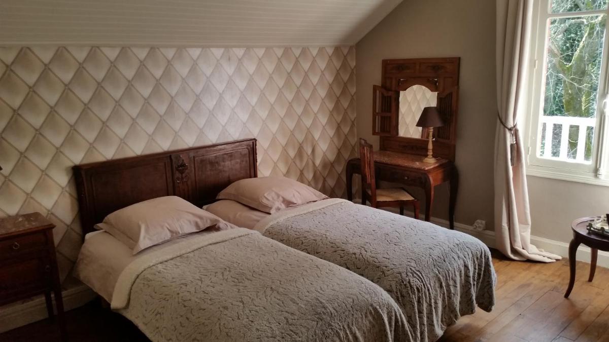 Standard Twin Room photo 3
