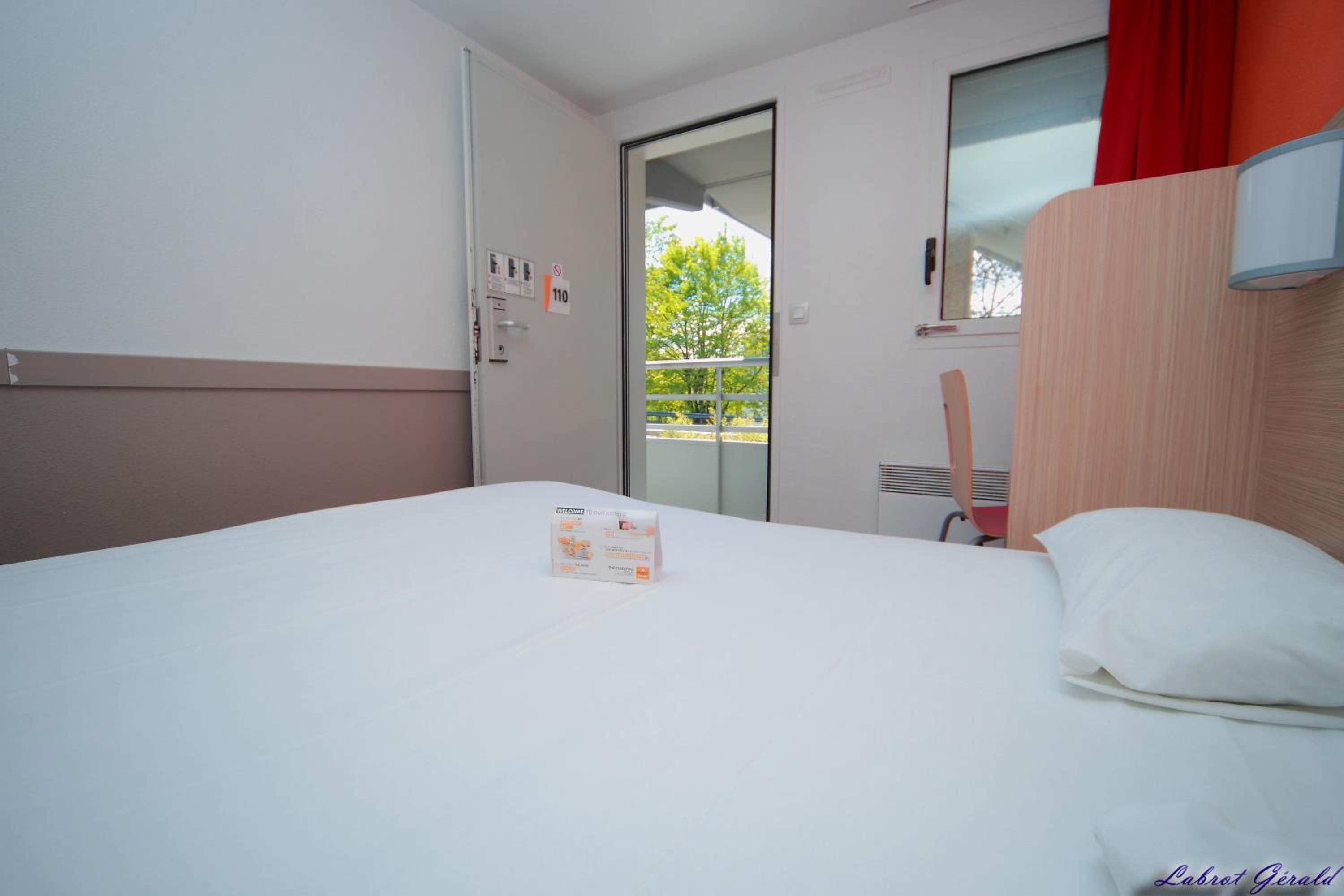 Double Room - Photo 4