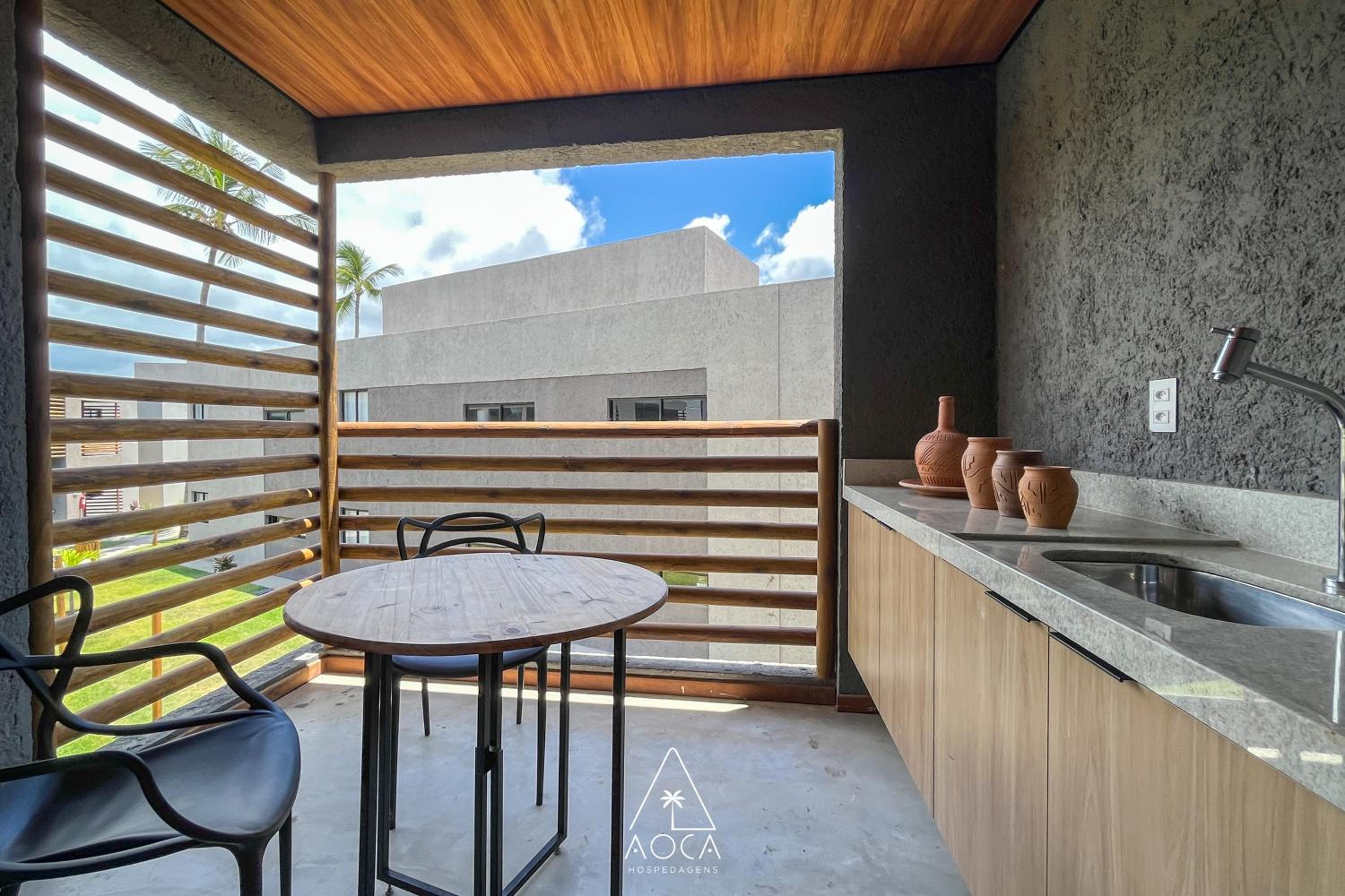 Two-Bedroom Deluxe Apartment with Balcony