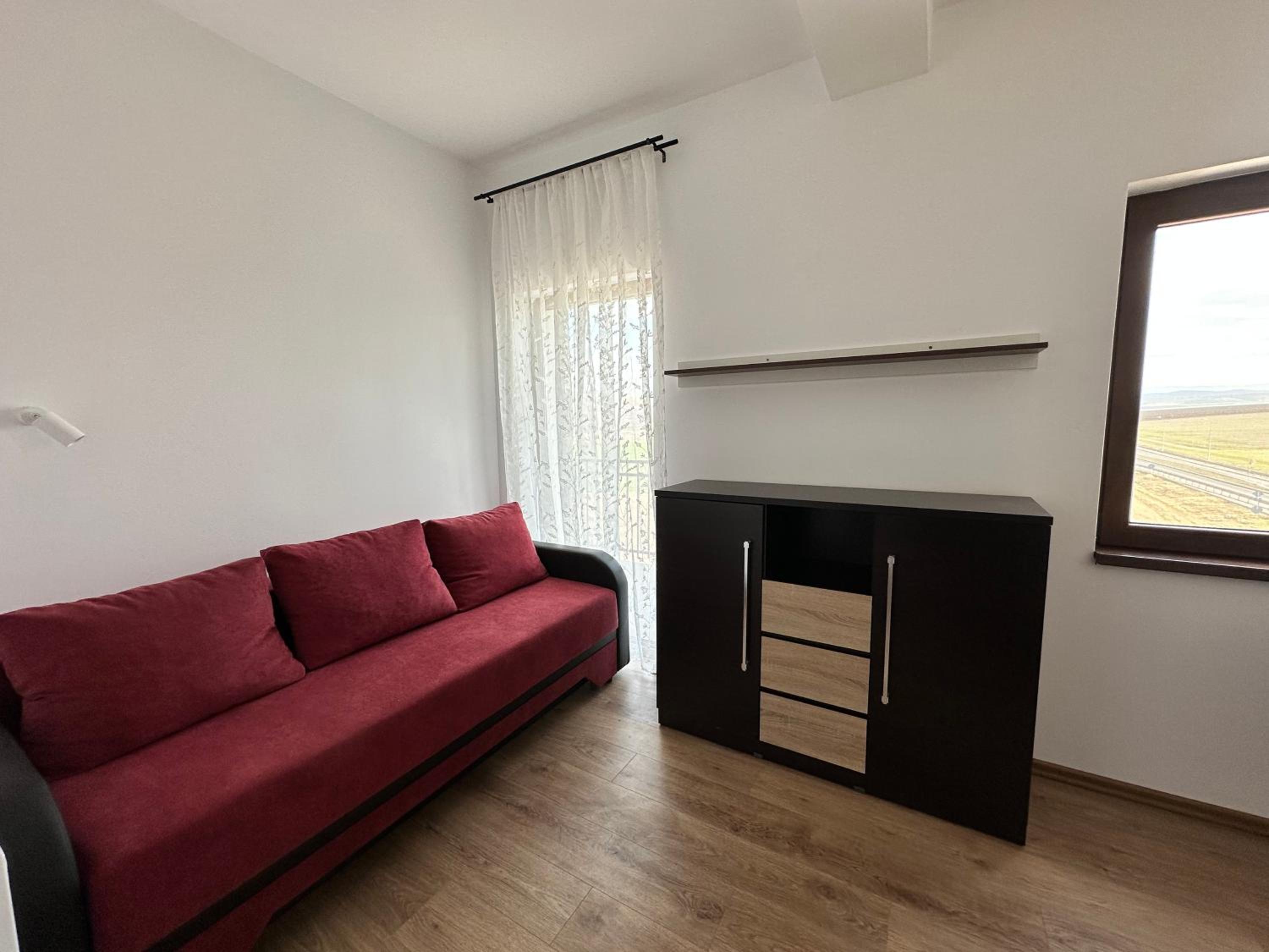 Three-Bedroom Deluxe Apartment