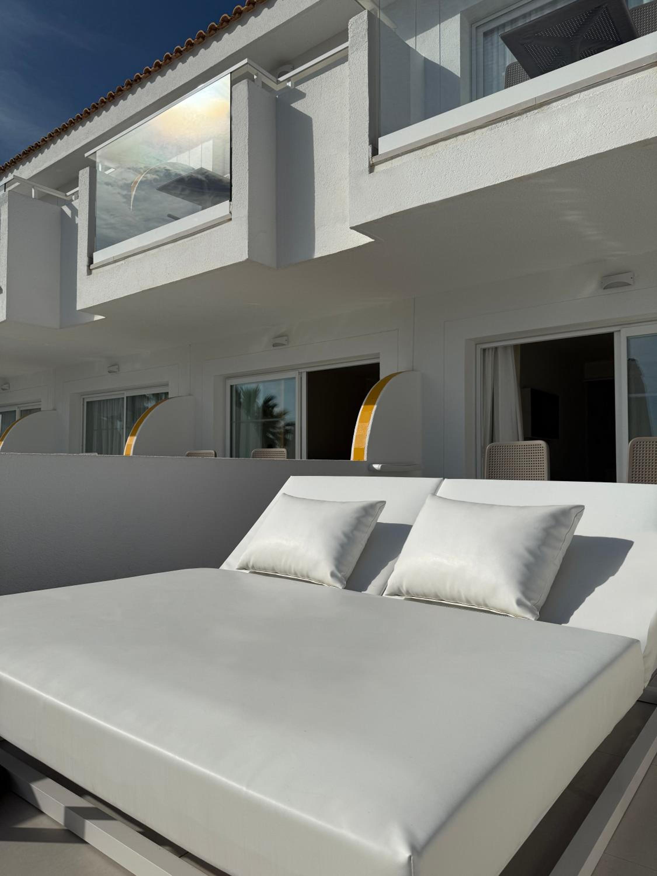 Superior Double Room with Terrace