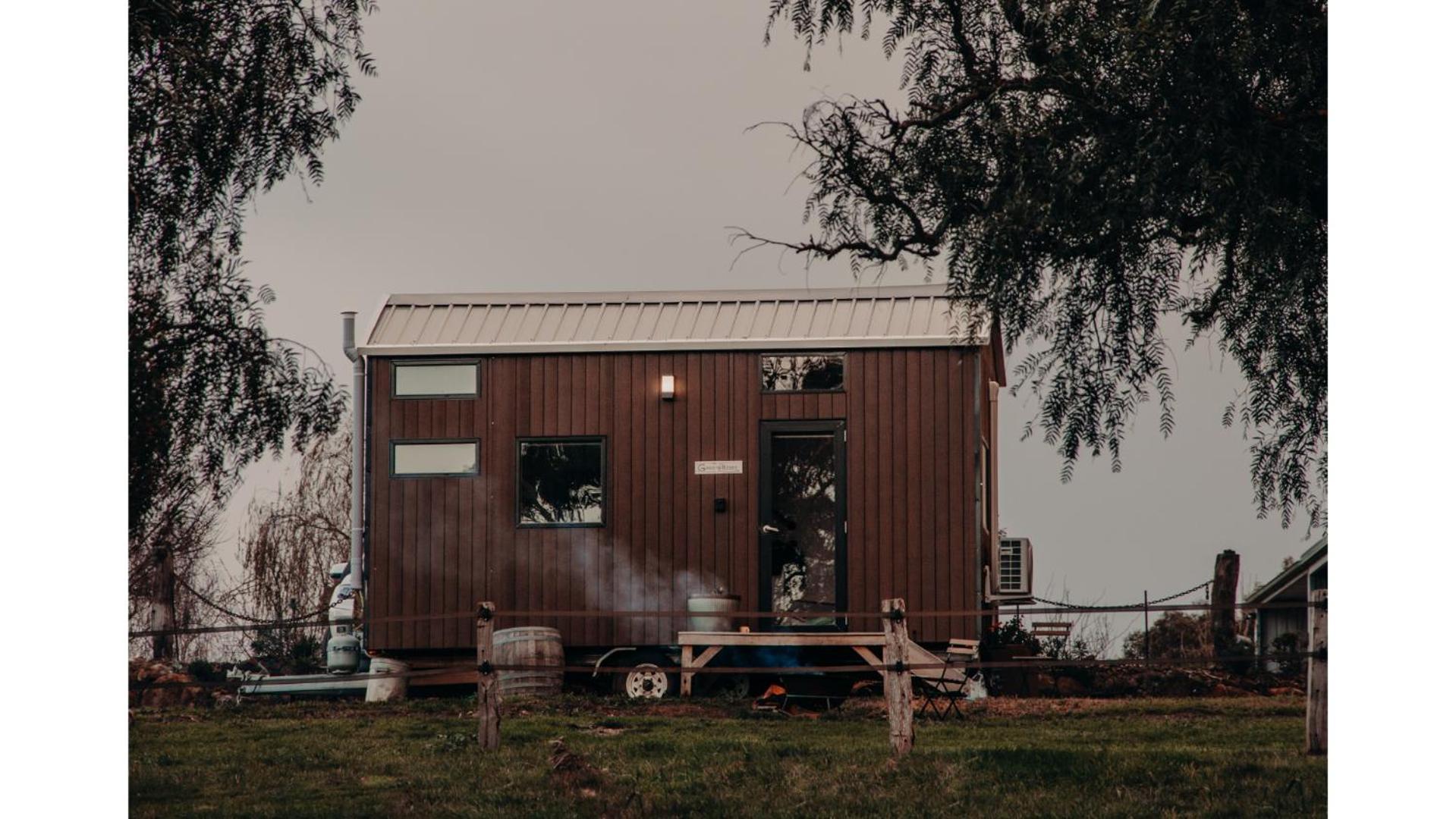 Mobile Home photo 1