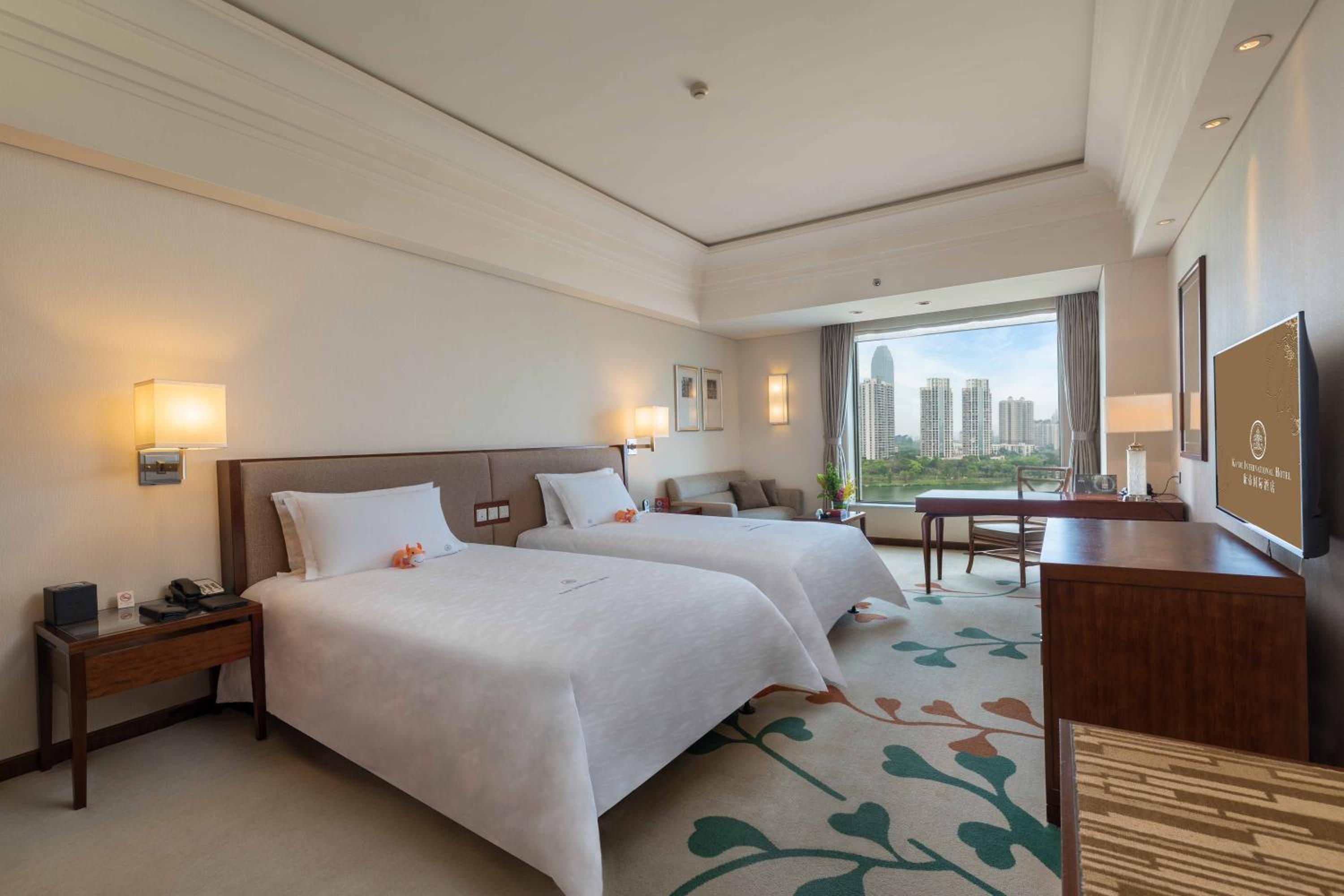Superior Twin Room with River View