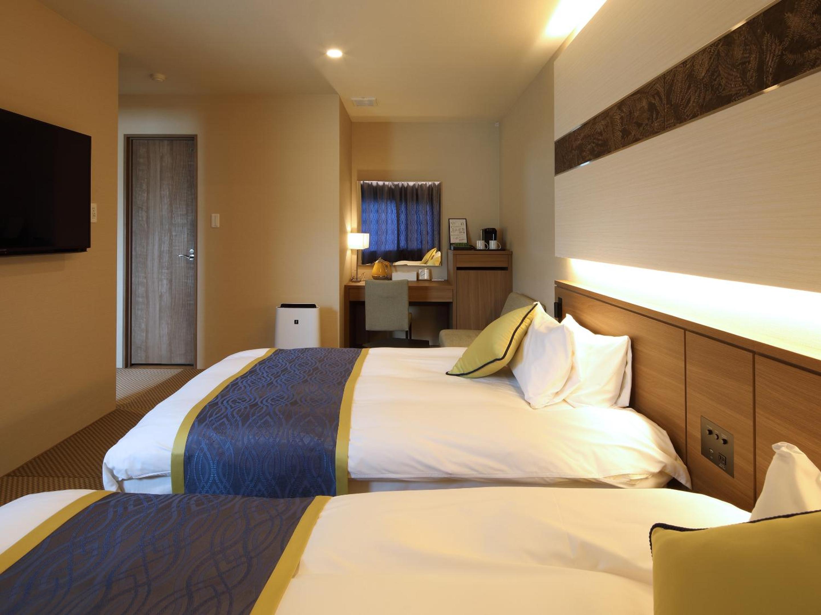 Superior Twin Room