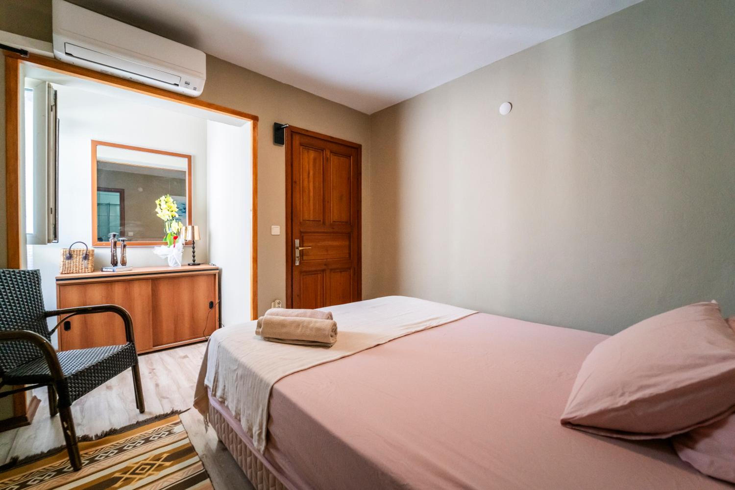Double Room with Private Bathroom photo 1