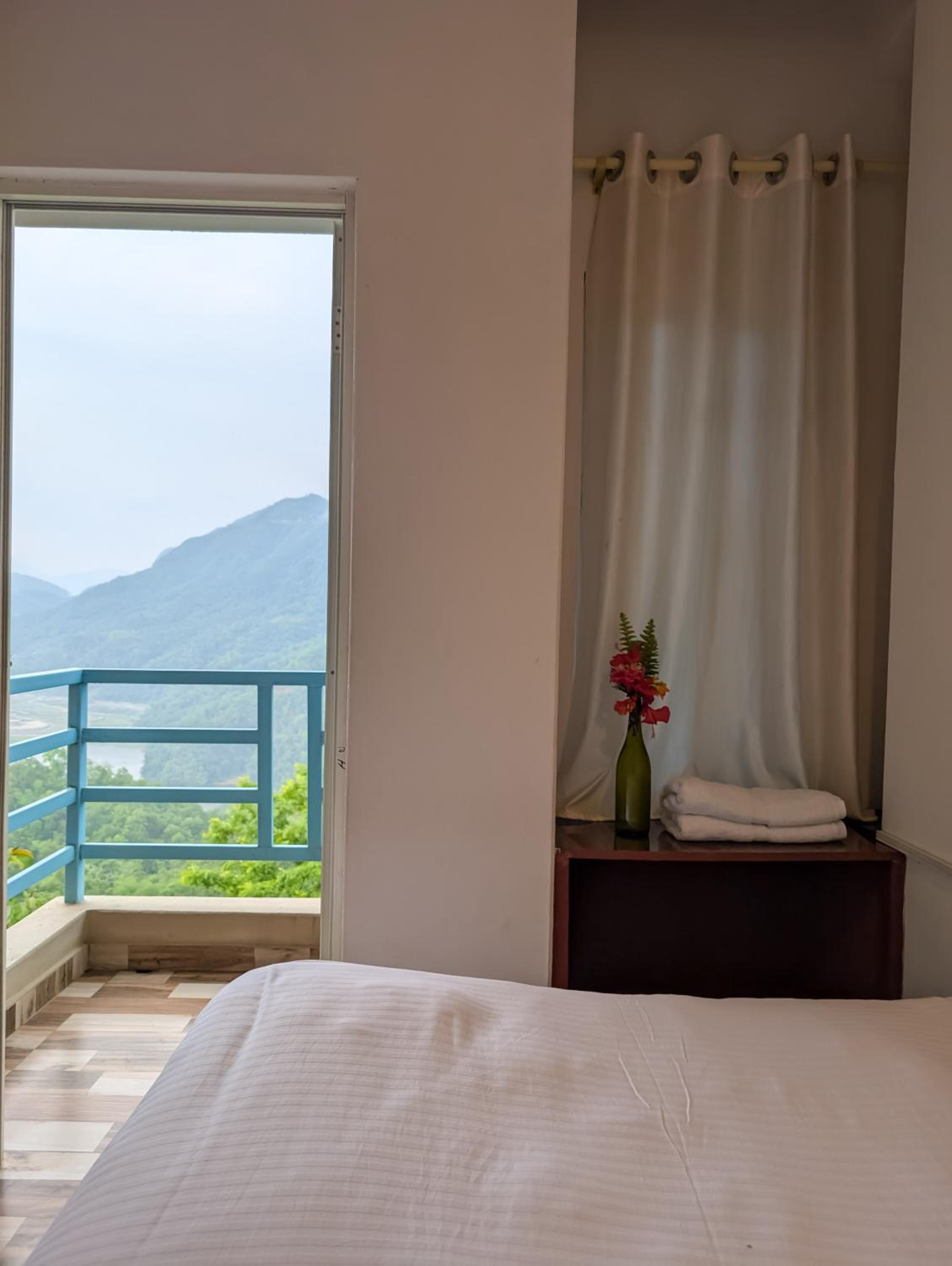 Single Room with Balcony photo 1