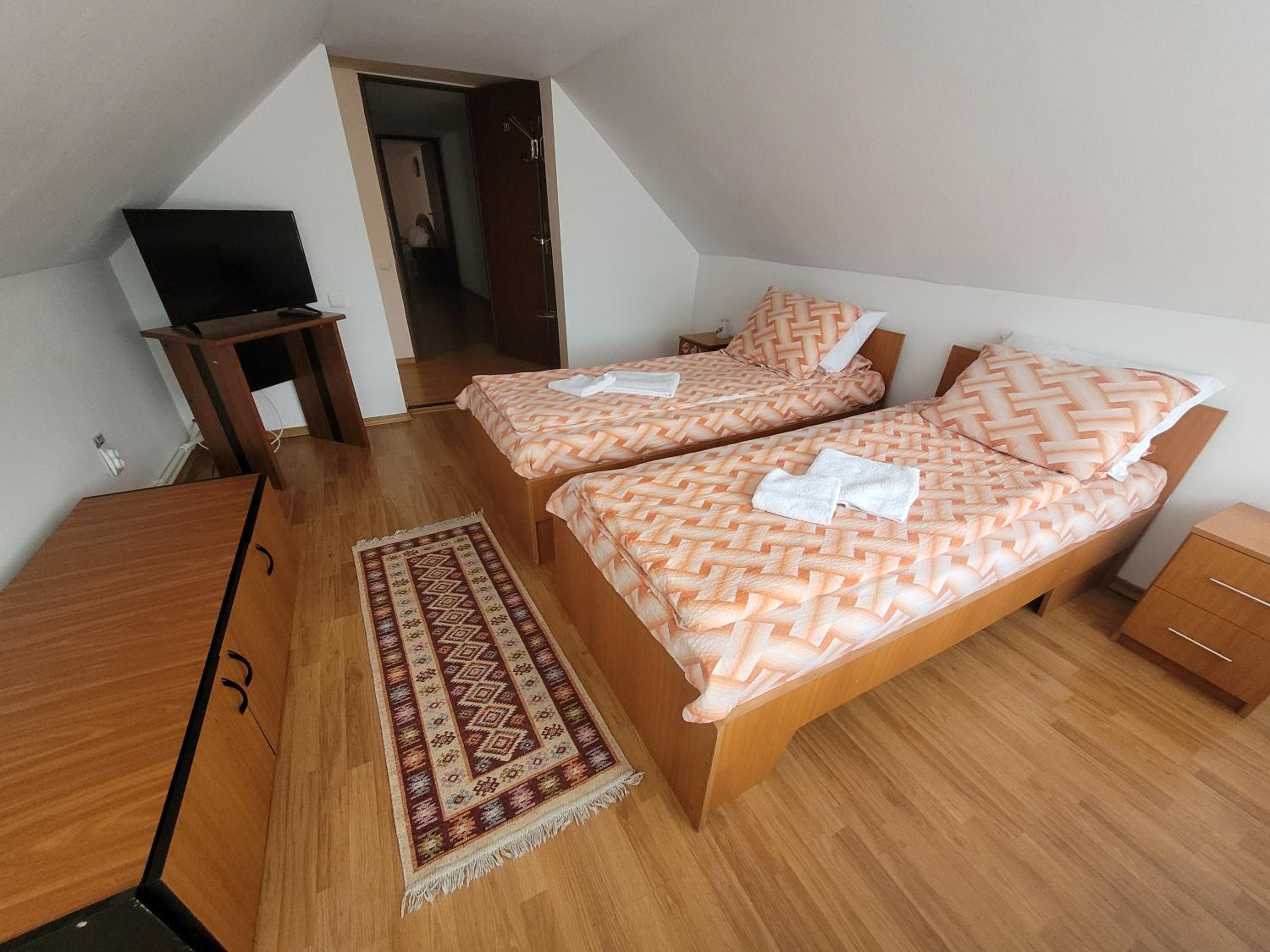 Twin Room photo 1