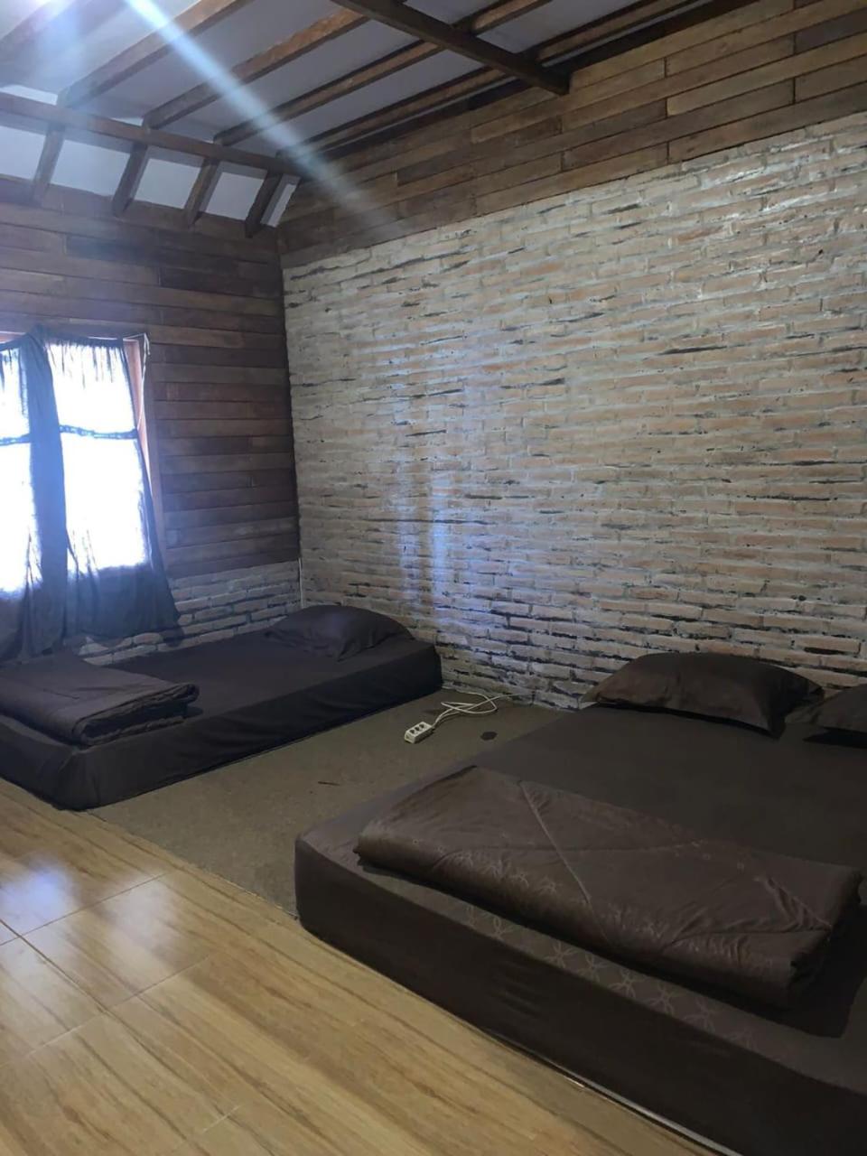 Triple Room with Private Bathroom photo 2