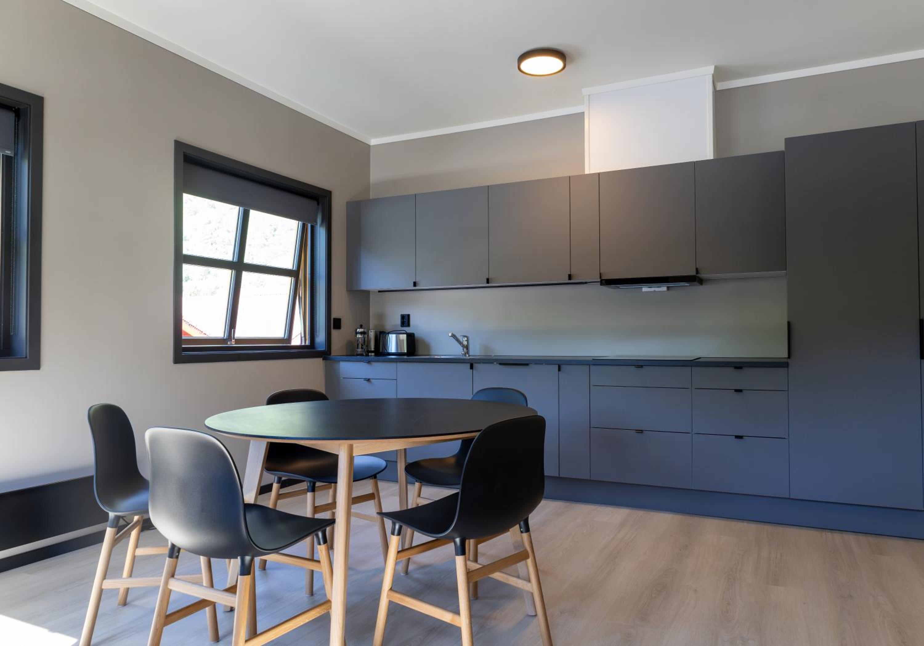 Flåm Harbor - 1 Bedroom Apartment with Balcony