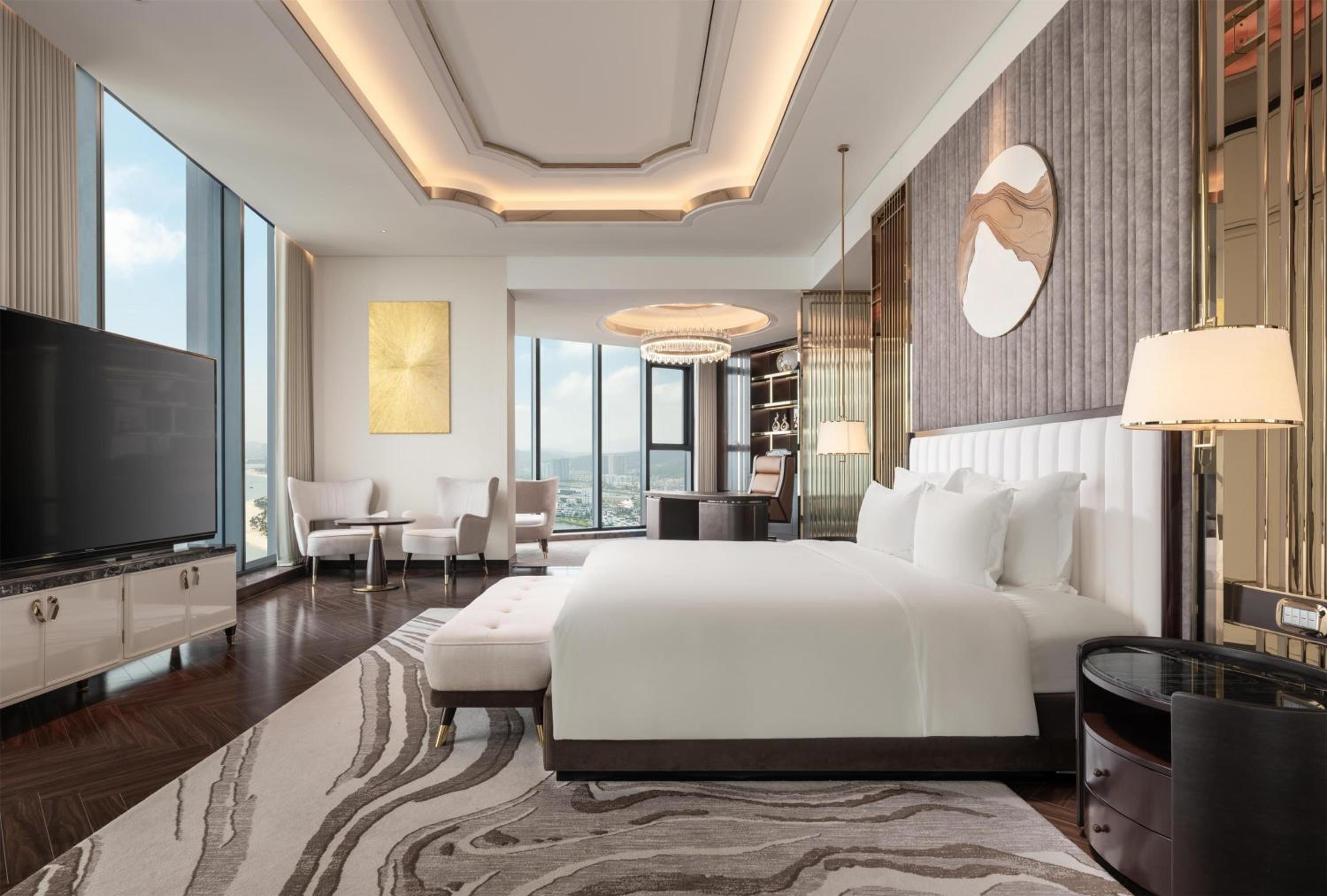 Presidential Suite with Bay View
