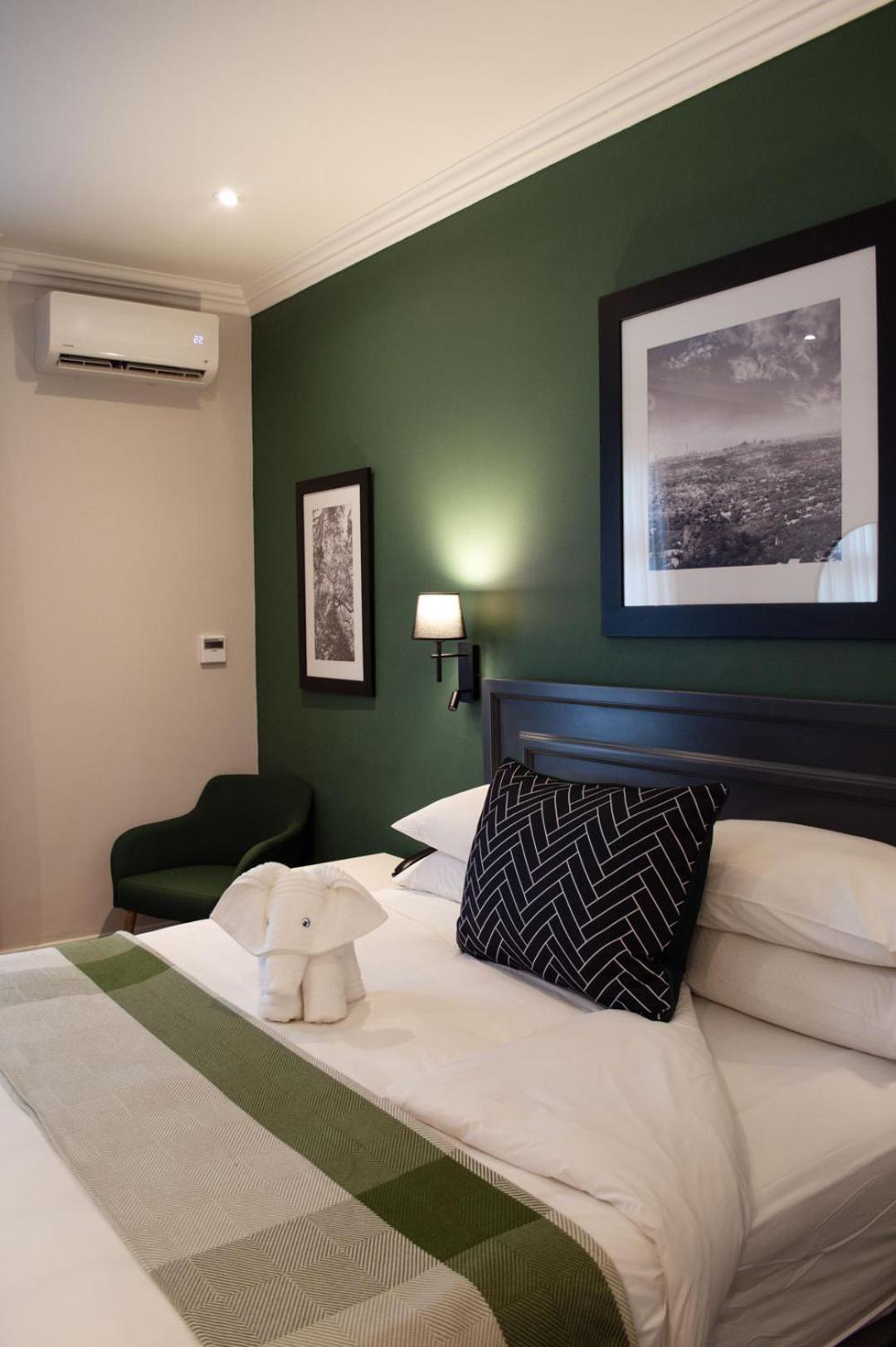 Deluxe Double Room photo 2