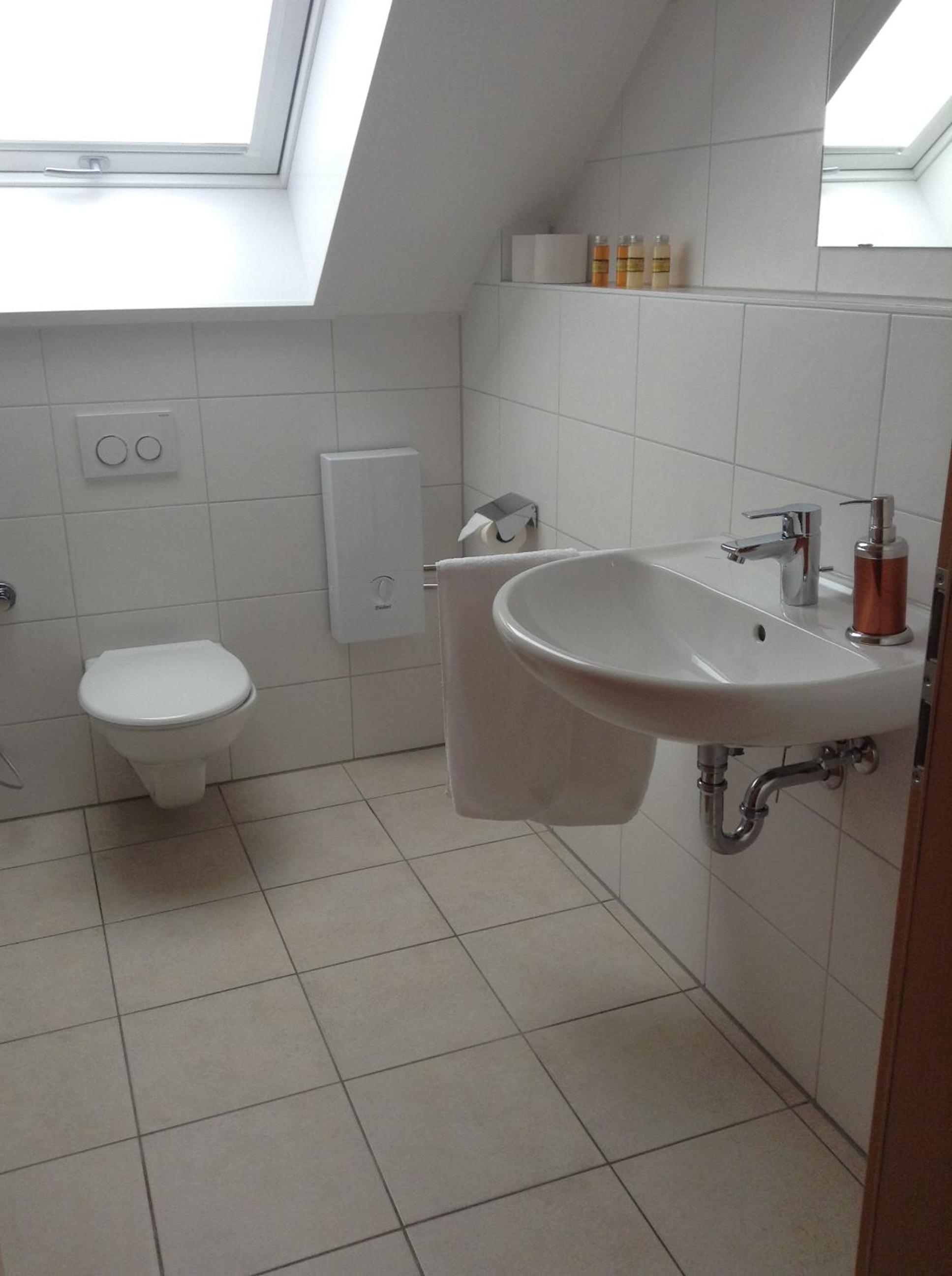 Studio Apartment photo 2
