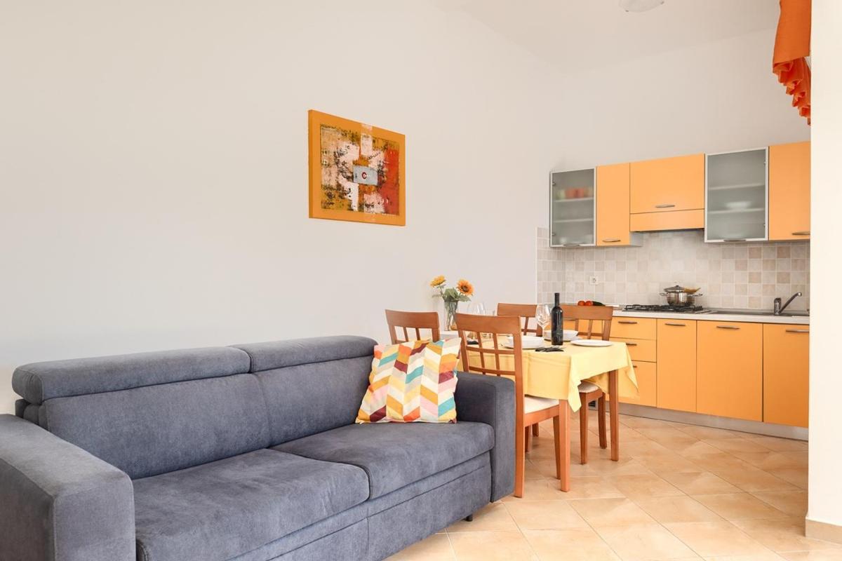 One-Bedroom apartment Standard photo 2