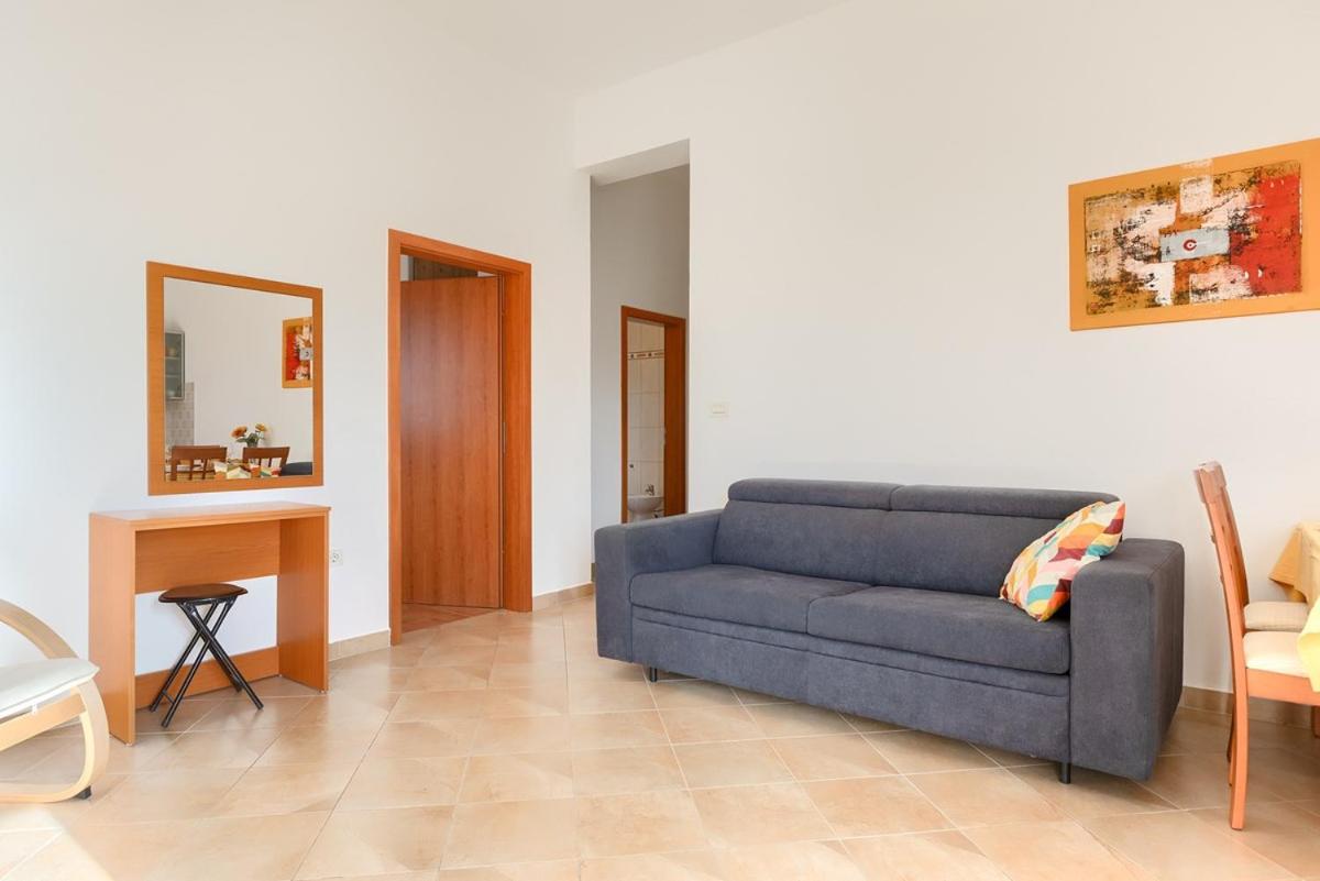One-Bedroom apartment Standard photo 3