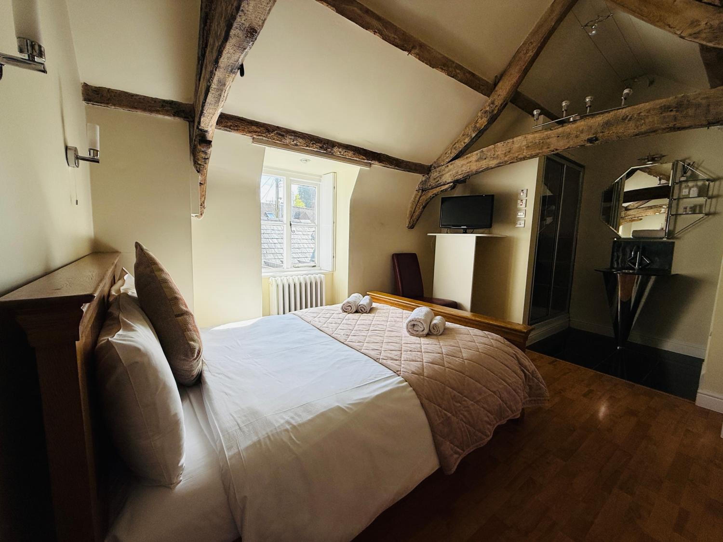 Deluxe Double Room - Photo 8