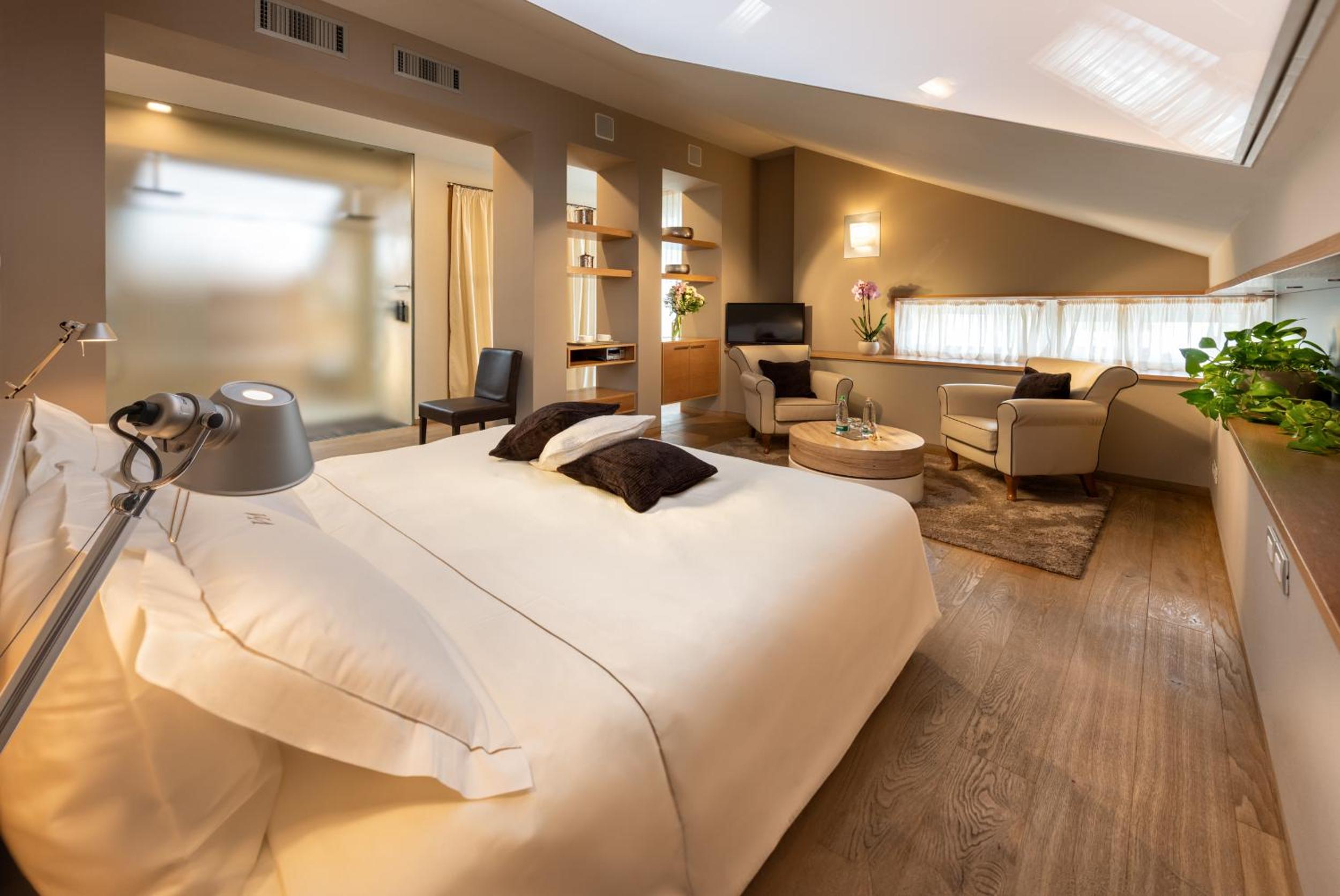 Suite with Terrace photo 2