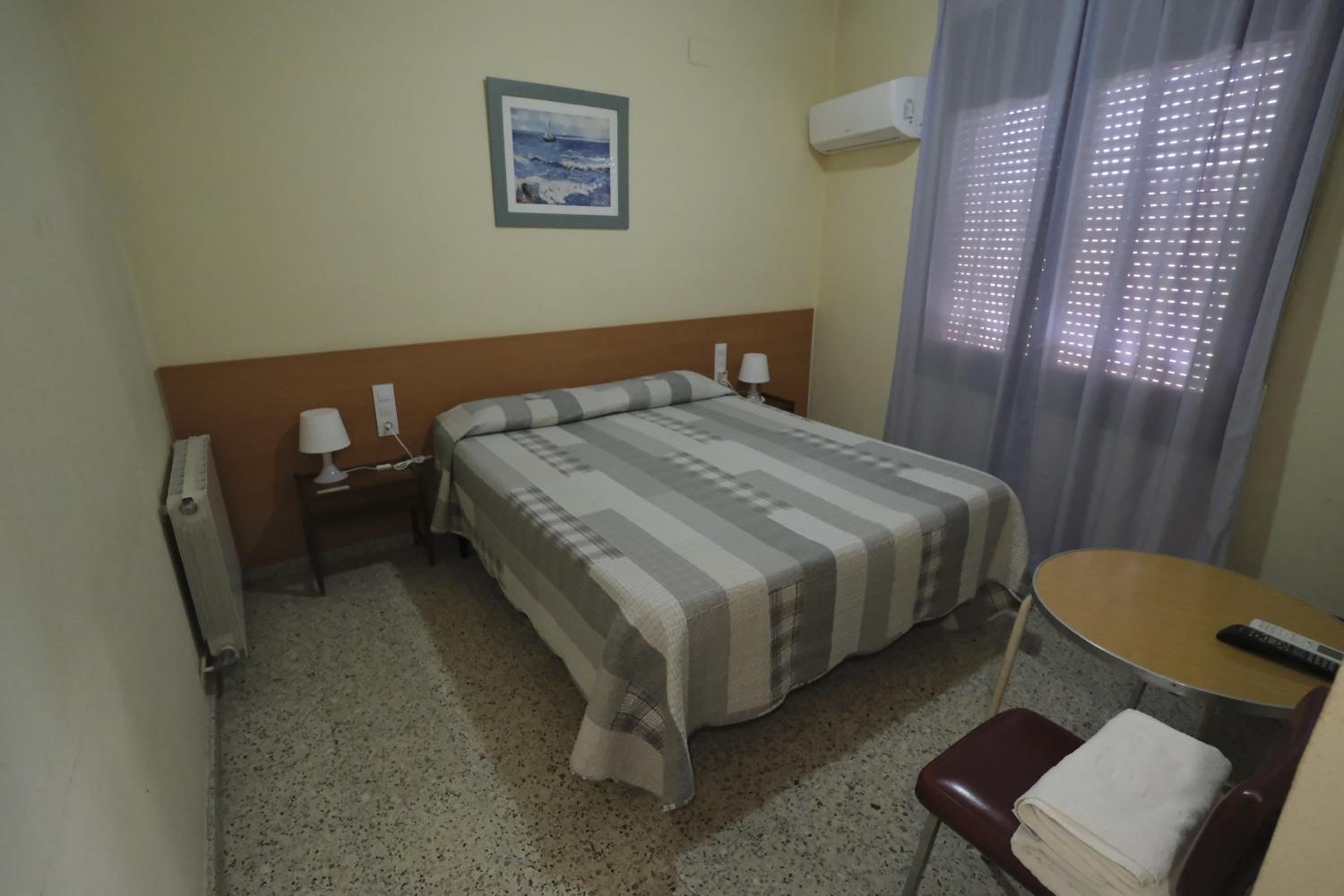 Double Room - Photo 3