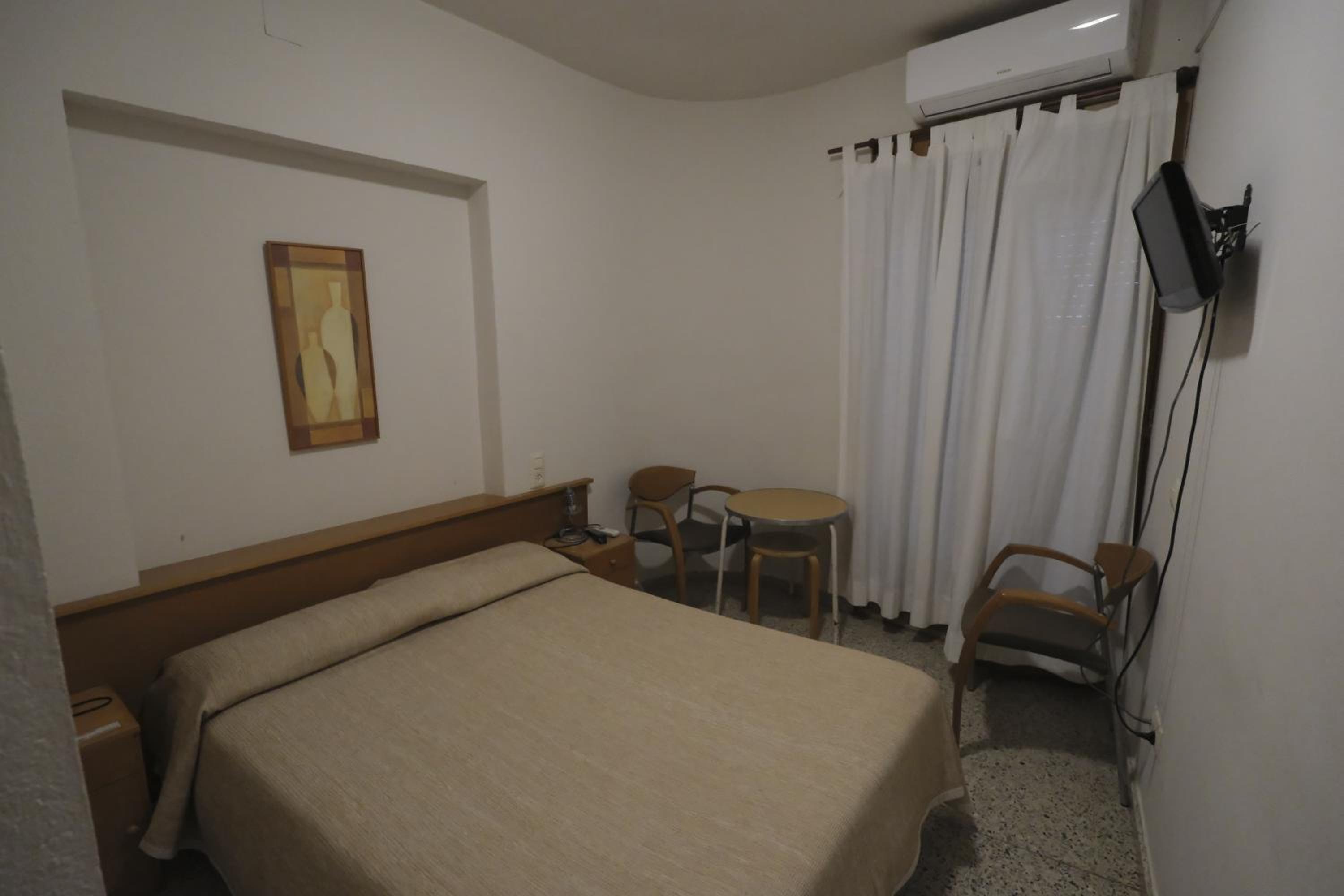 Double Room - Photo 4