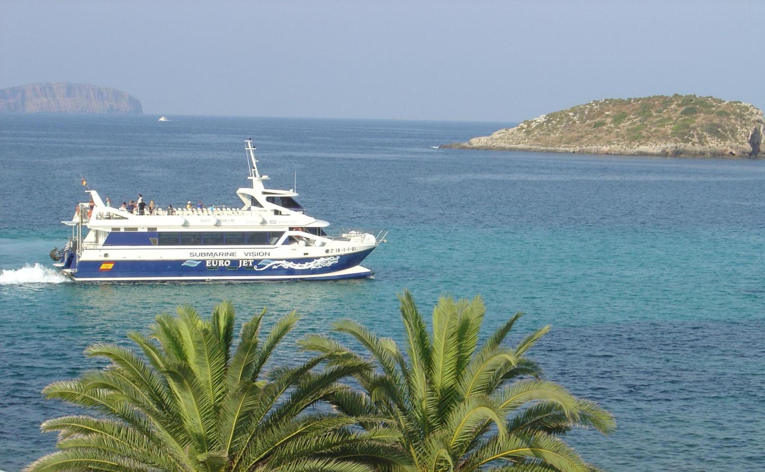 Double Room with Sea View - Photo 23
