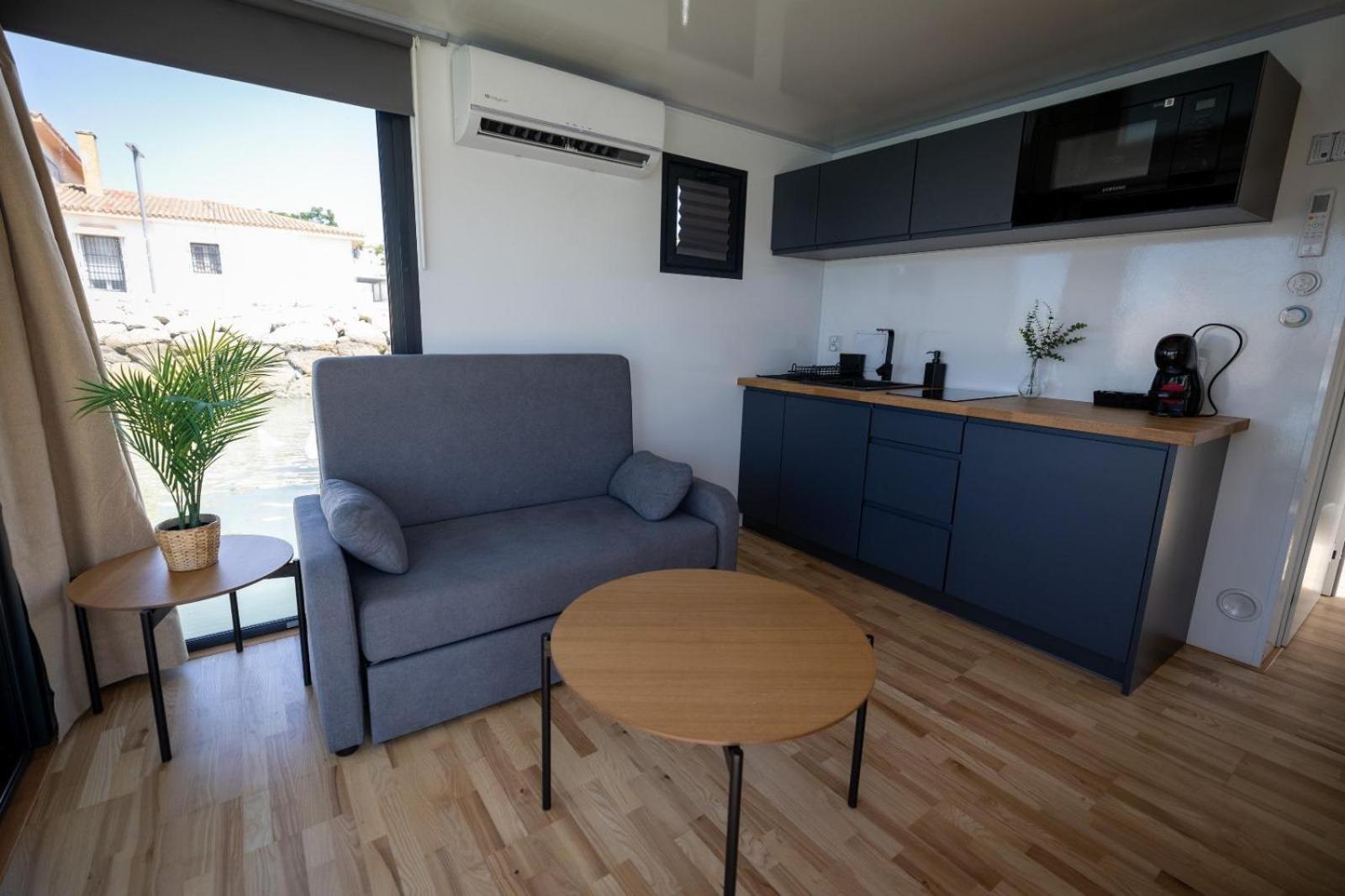 Suite with Sea View photo 2