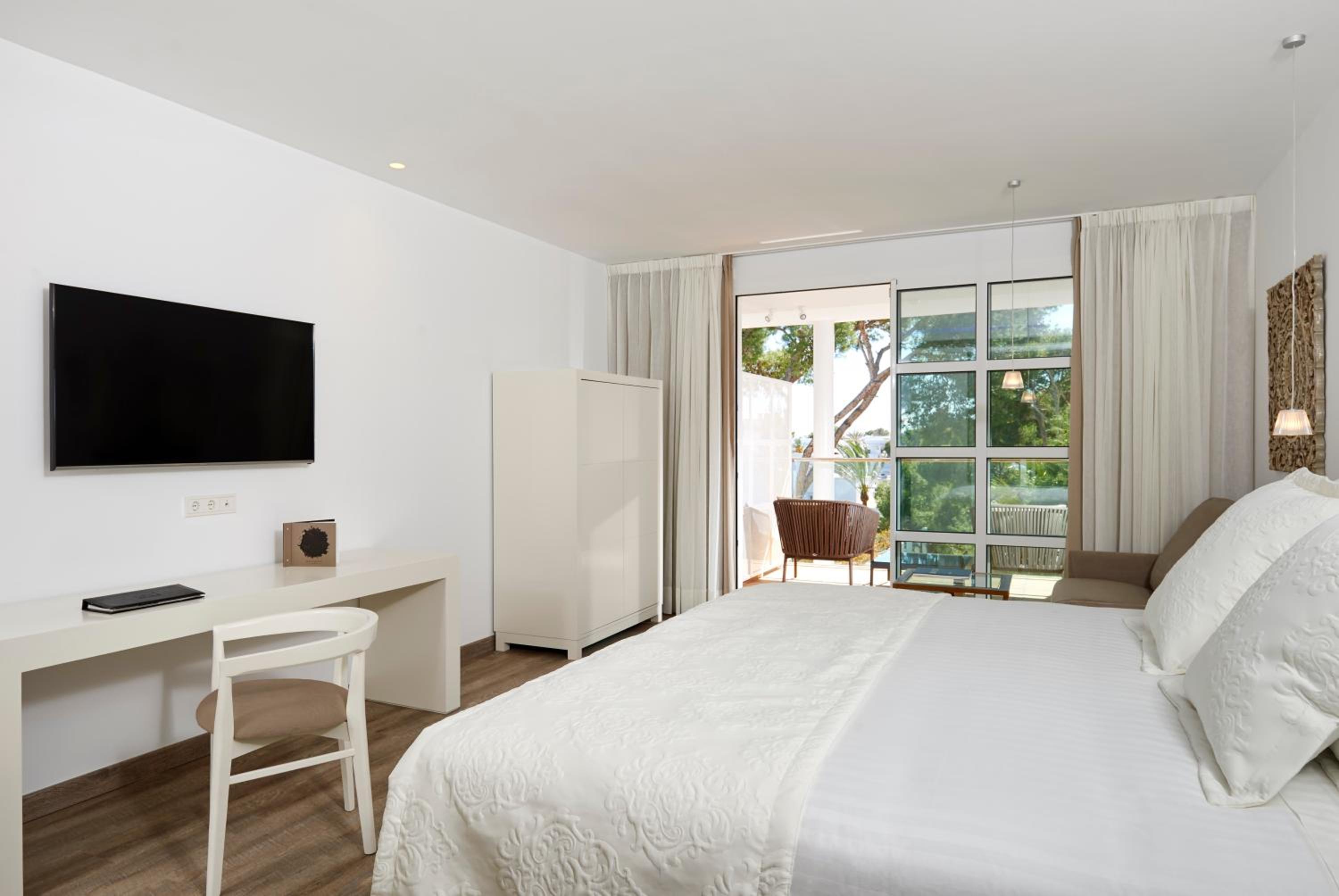 Premium Room - Photo 3