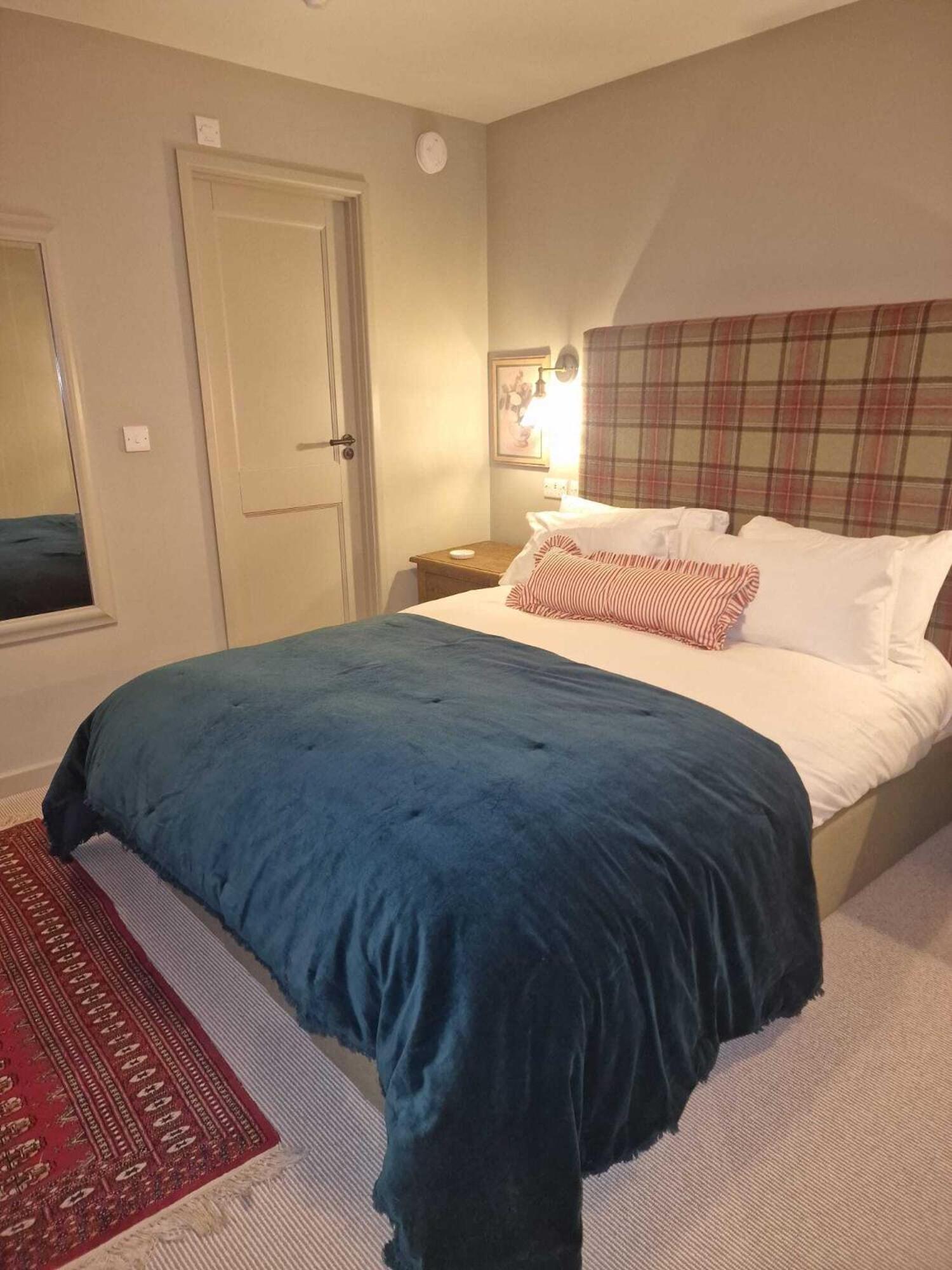 Superior King Room photo 2