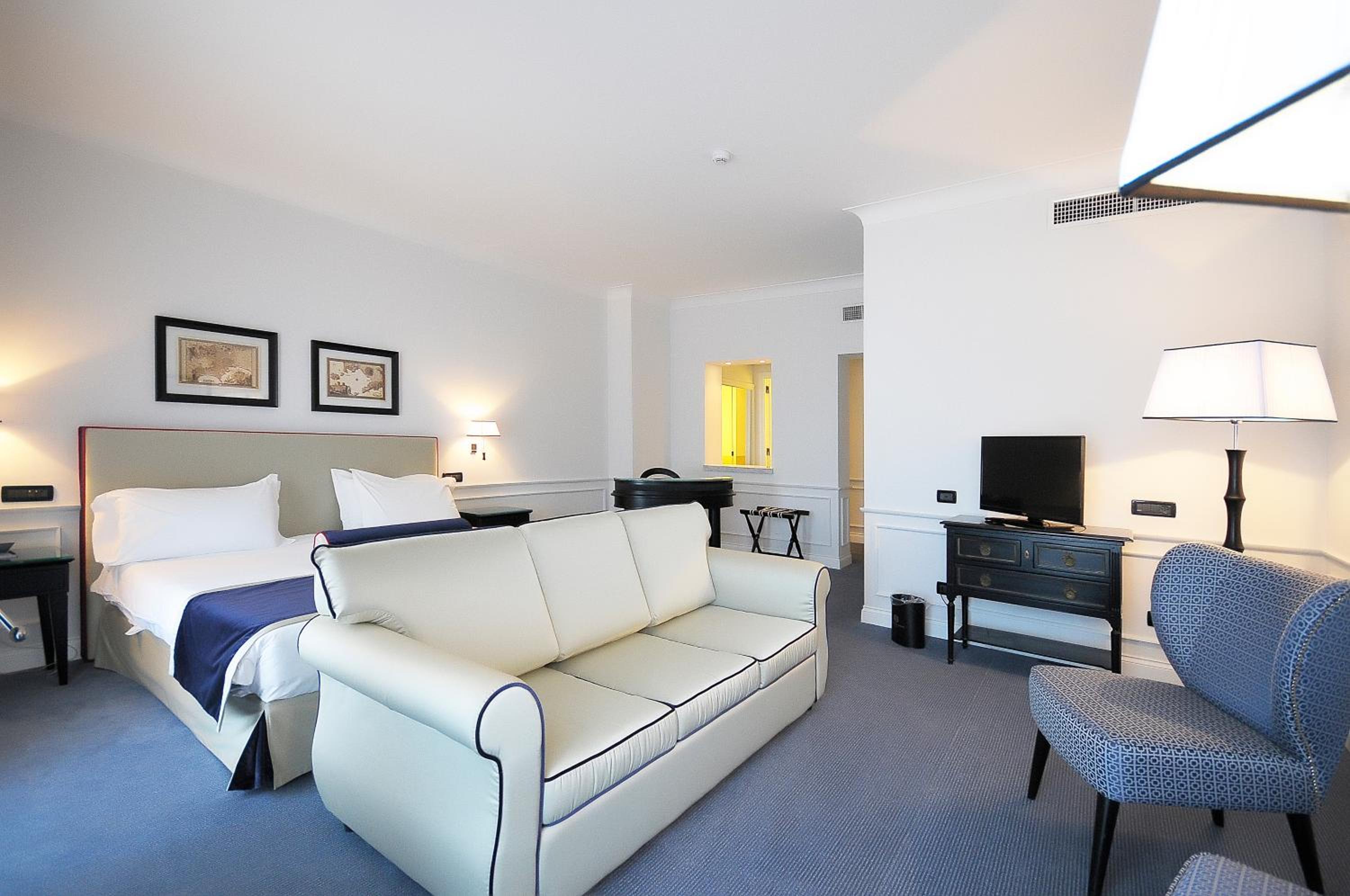 Executive Triple Room
