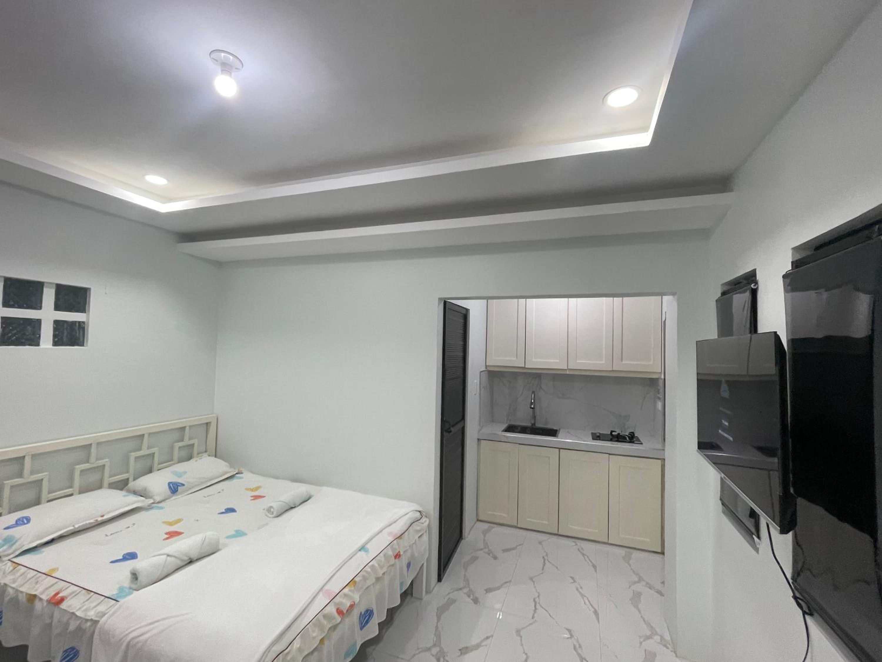 Family Room with Private Bathroom photo 1