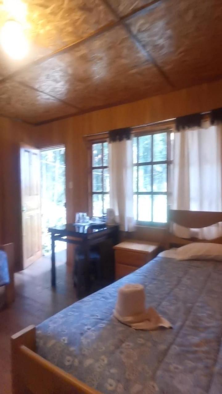 Economy Twin Room photo 3