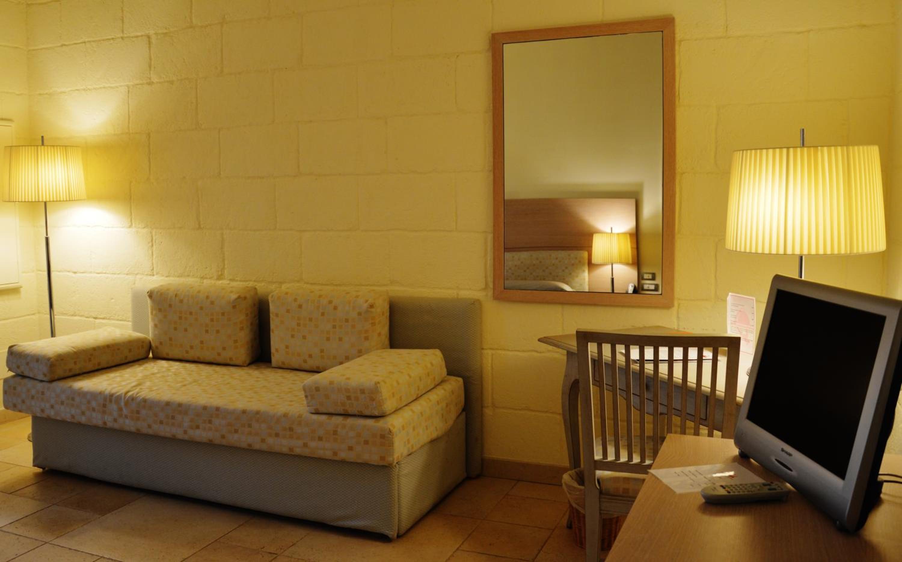 Superior Double Room - Photo 3