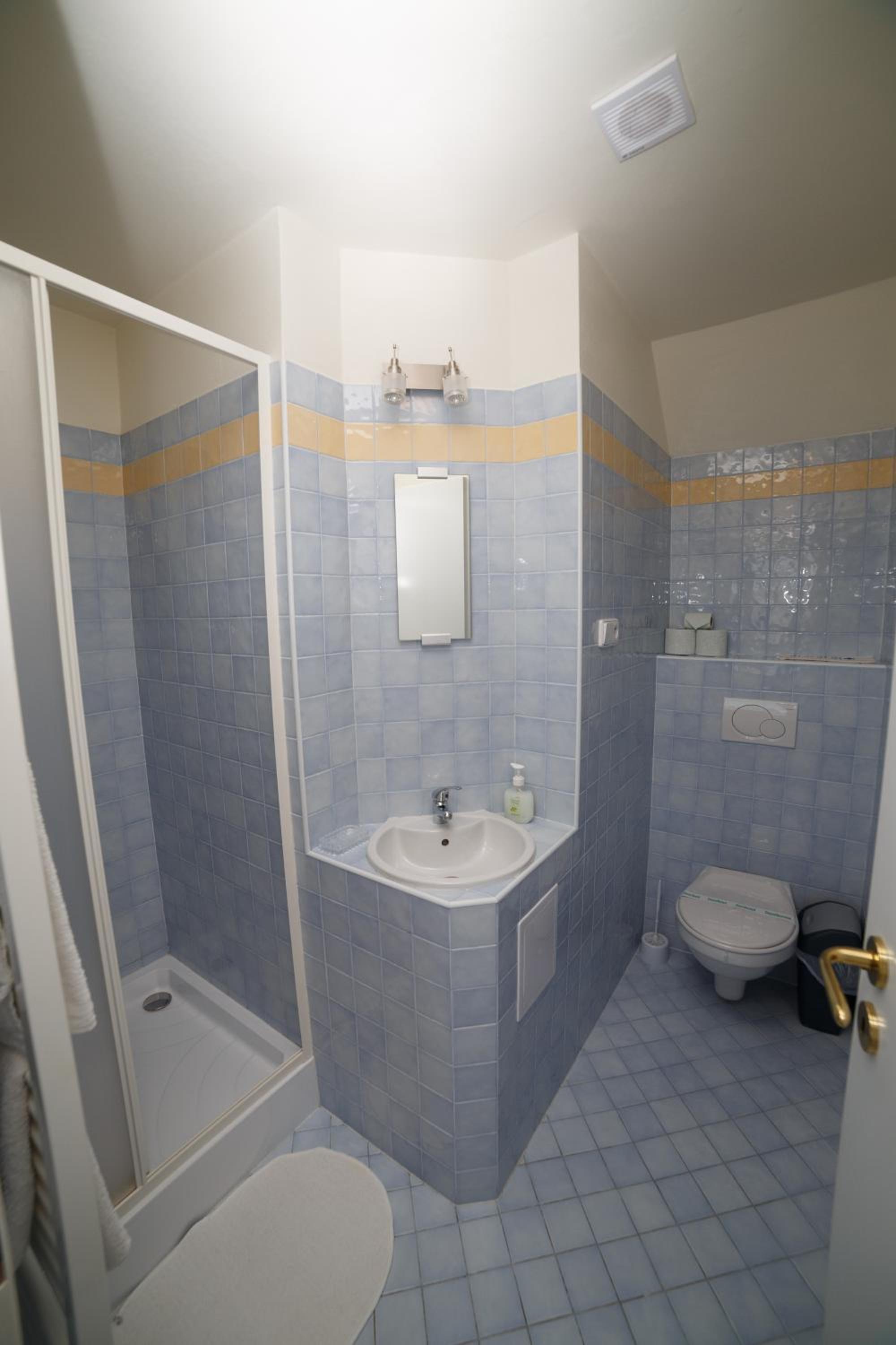 Two-Bedroom House photo 3