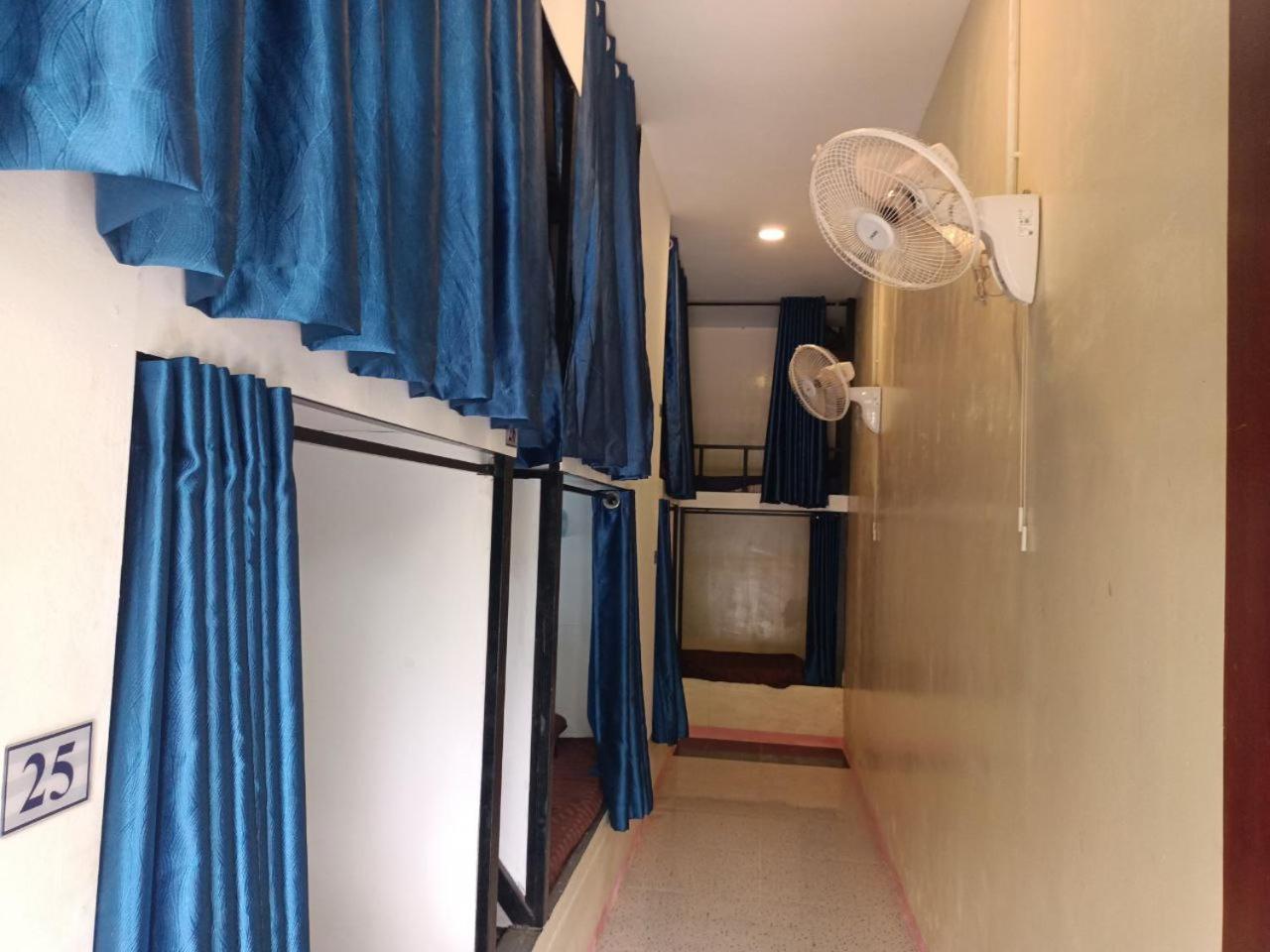Single Bed in Mixed Dormitory Room photo 1