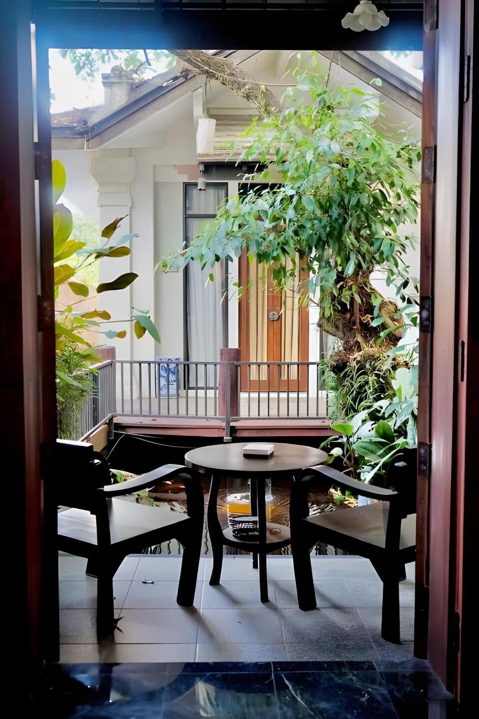 Deluxe Double Room with Balcony