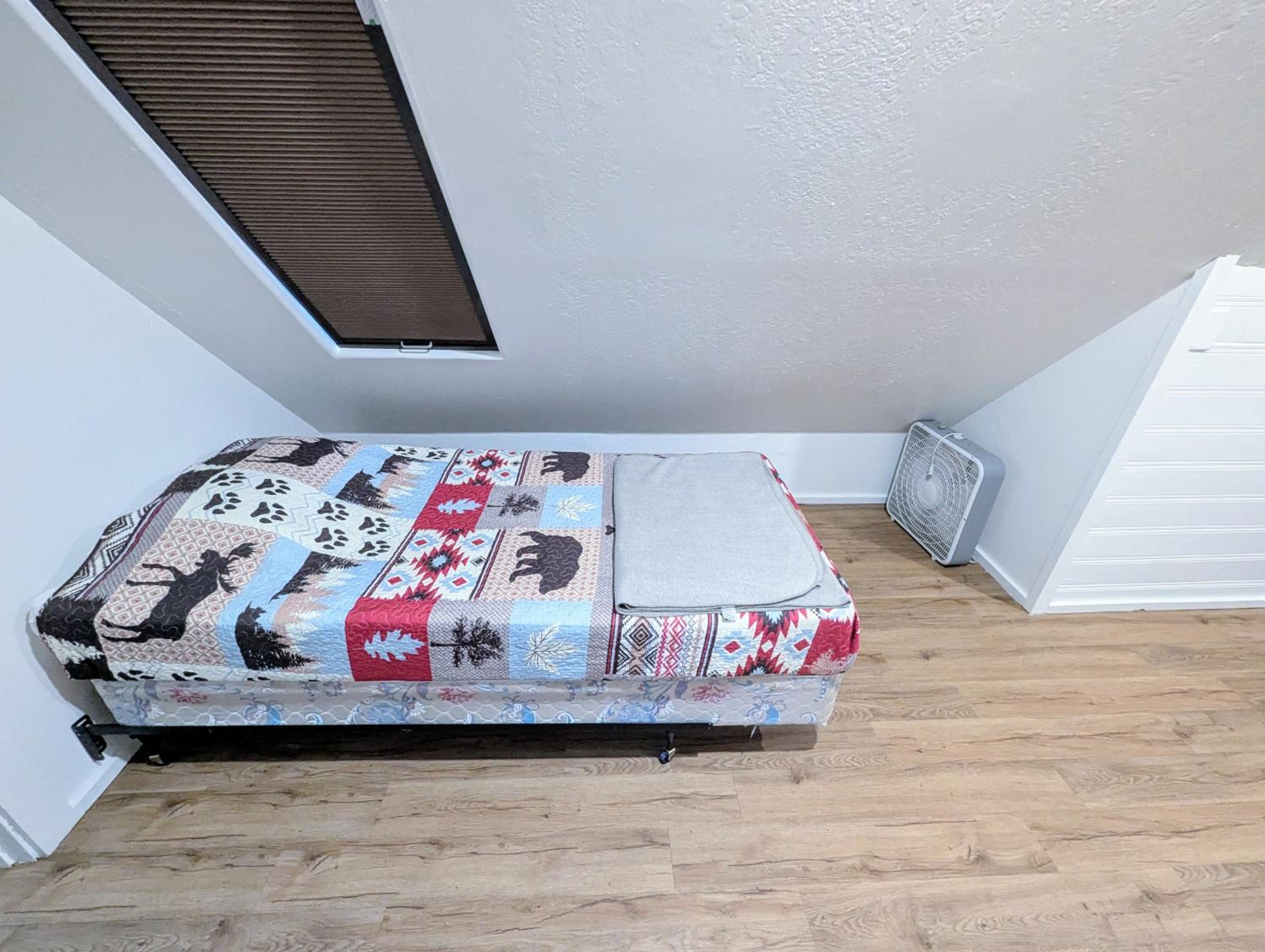 Family Room with Balcony - Photo 4