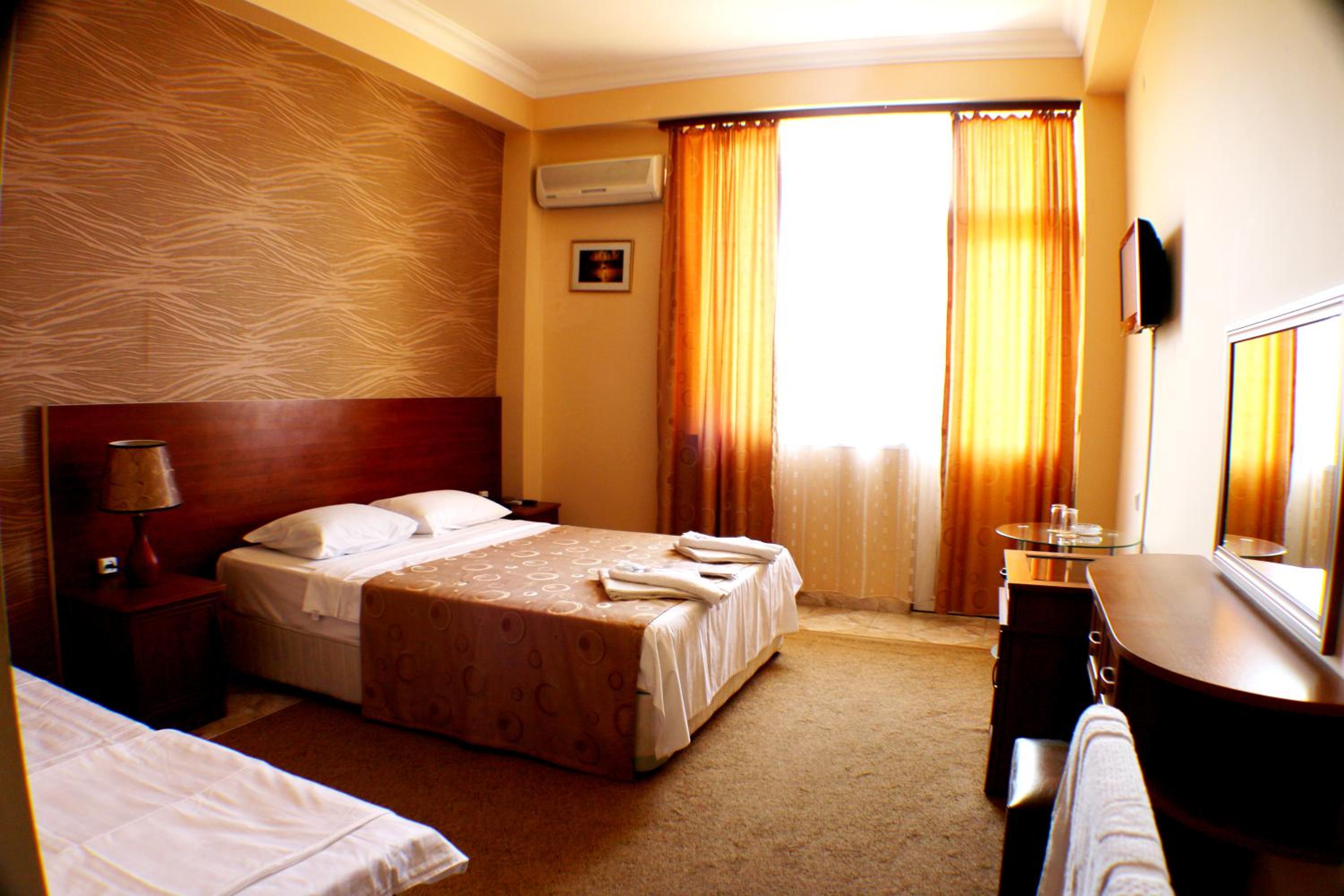 Deluxe Double Room with Extra Bed