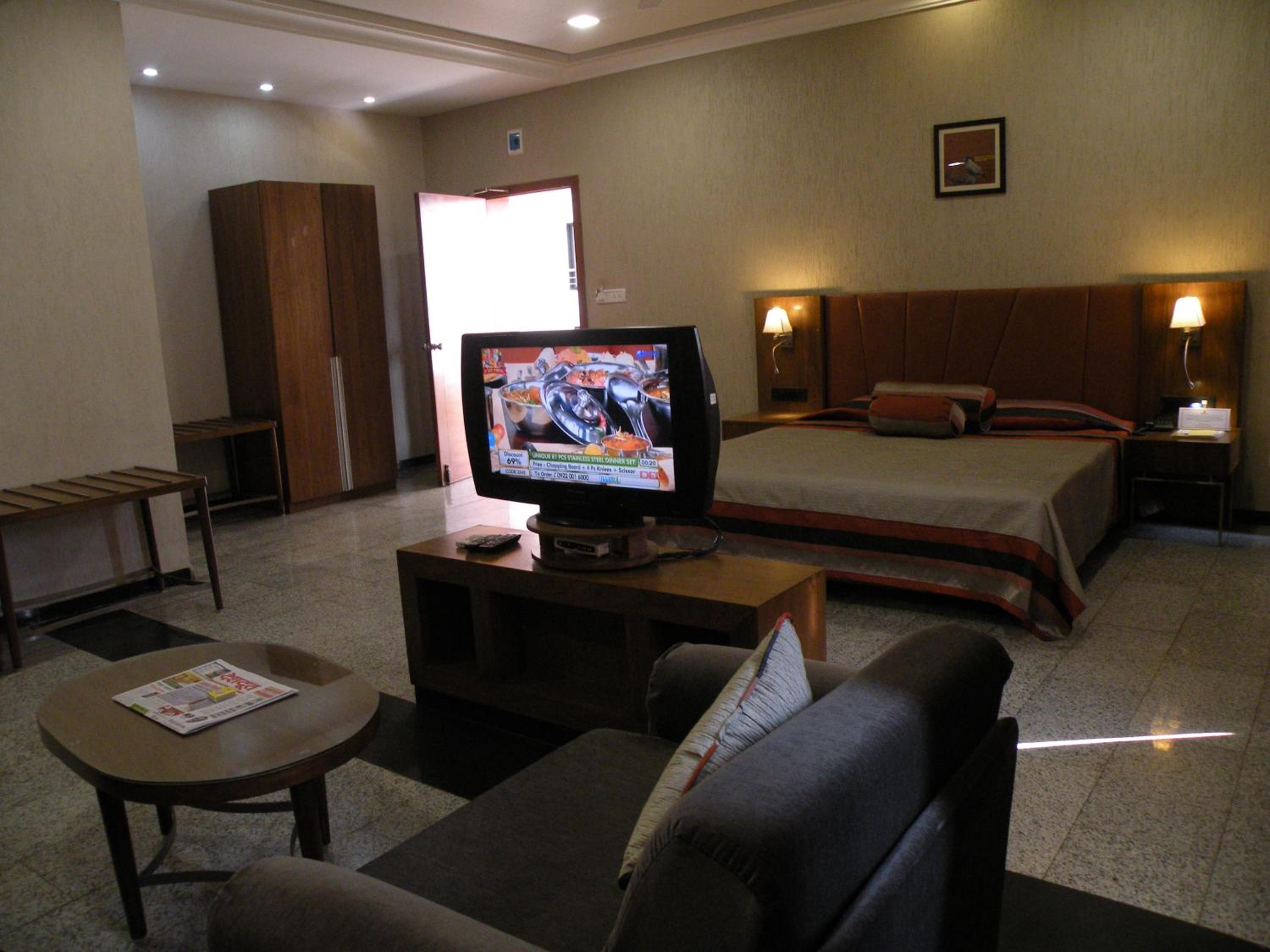 Deluxe Suite photo 2