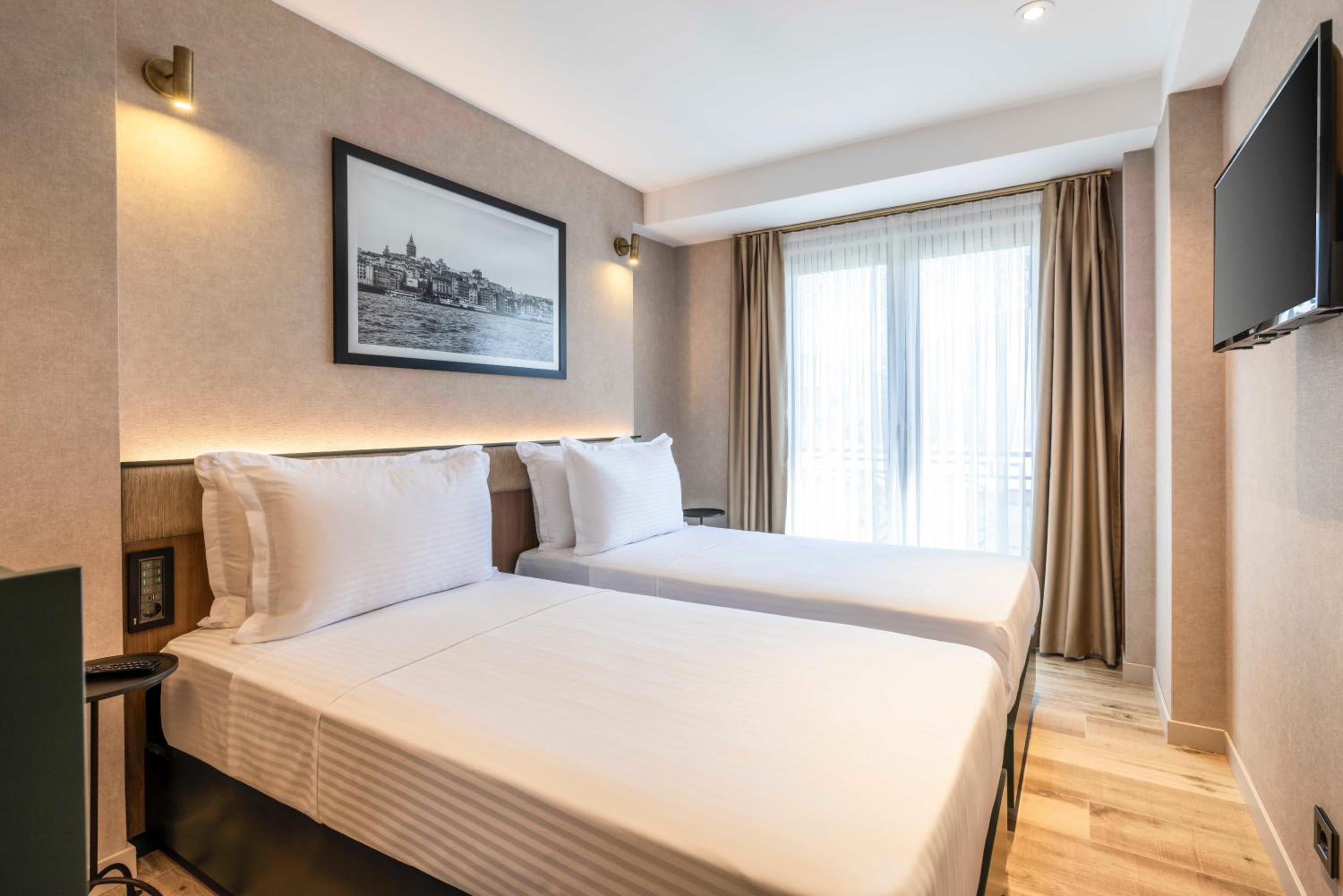 Superior Twin Room photo 1
