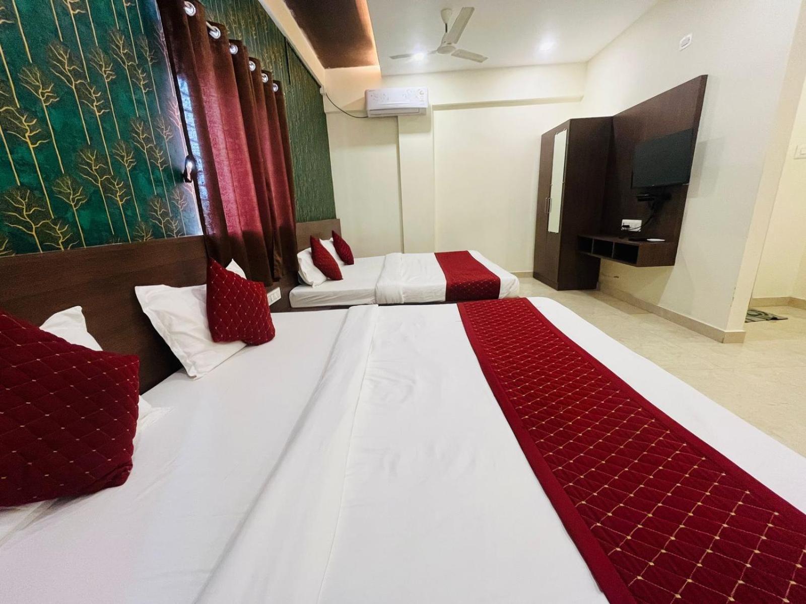 Deluxe Quadruple Room photo 3