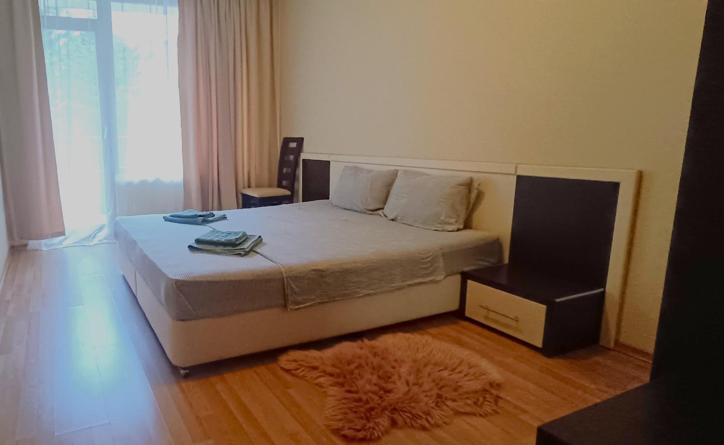 Apartment with View and Balcony photo 2