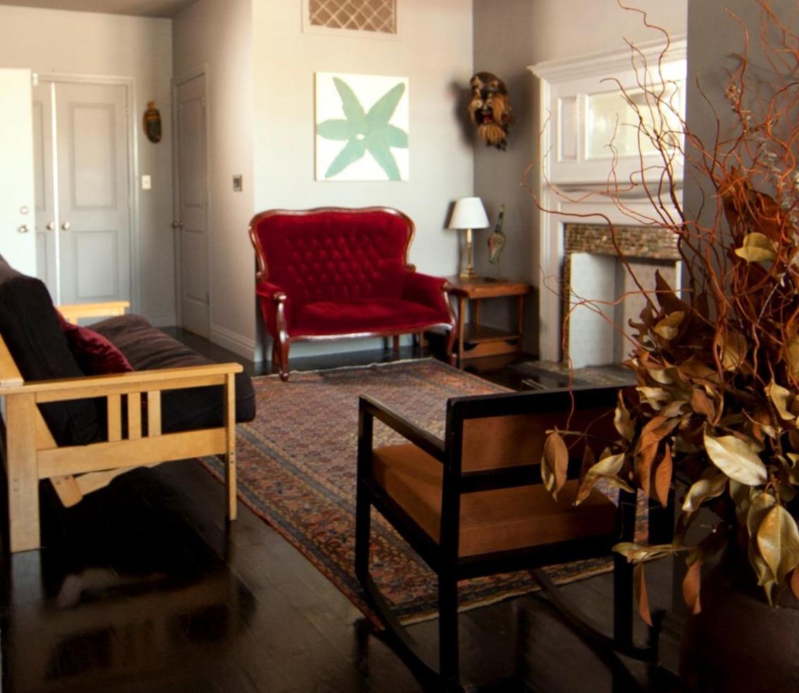Studio Suite # 3  photo 1