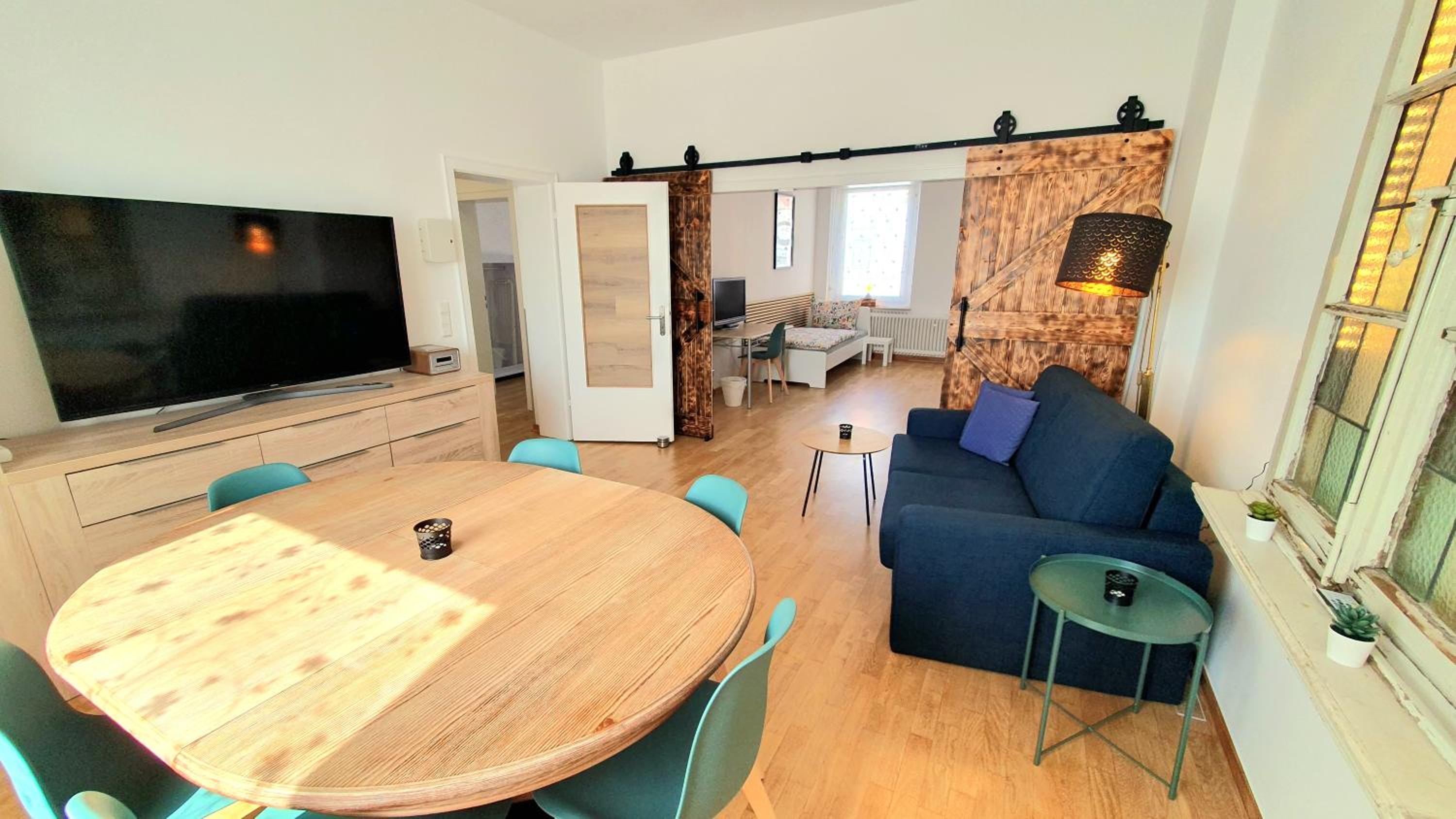 Four-Room Apartment photo 3