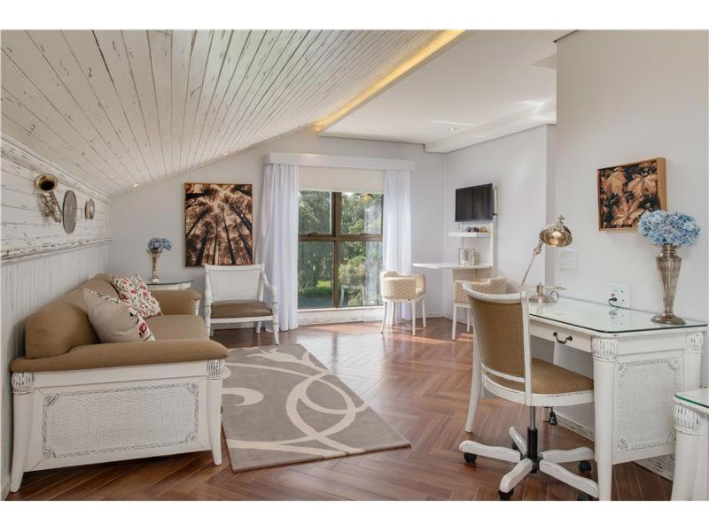 Junior Suite with Balcony